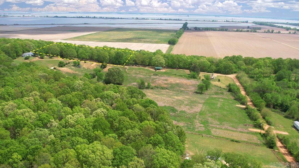 21000 Distress Creek  Harrisburg, AR