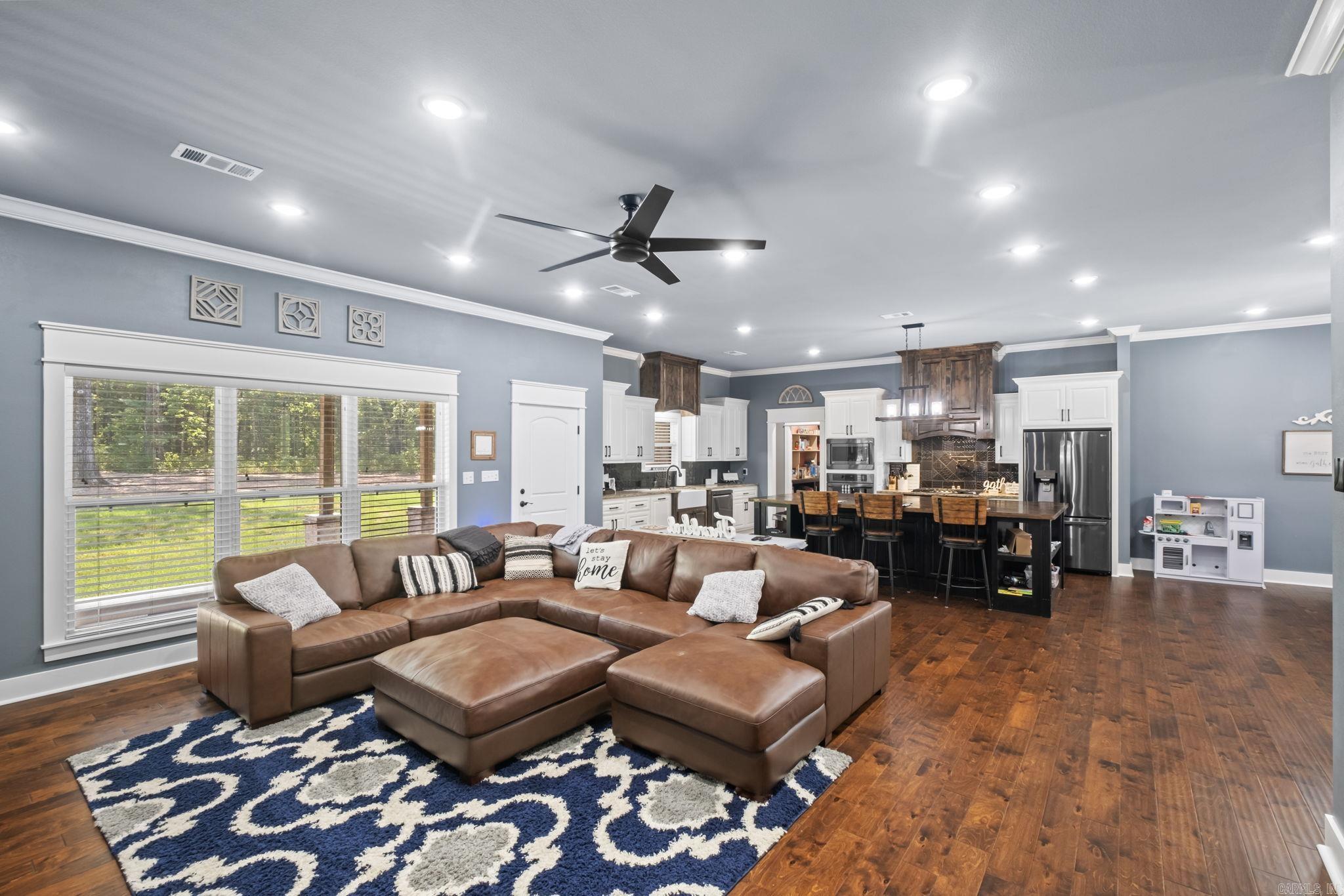 293 Johnston  RD  Searcy, AR