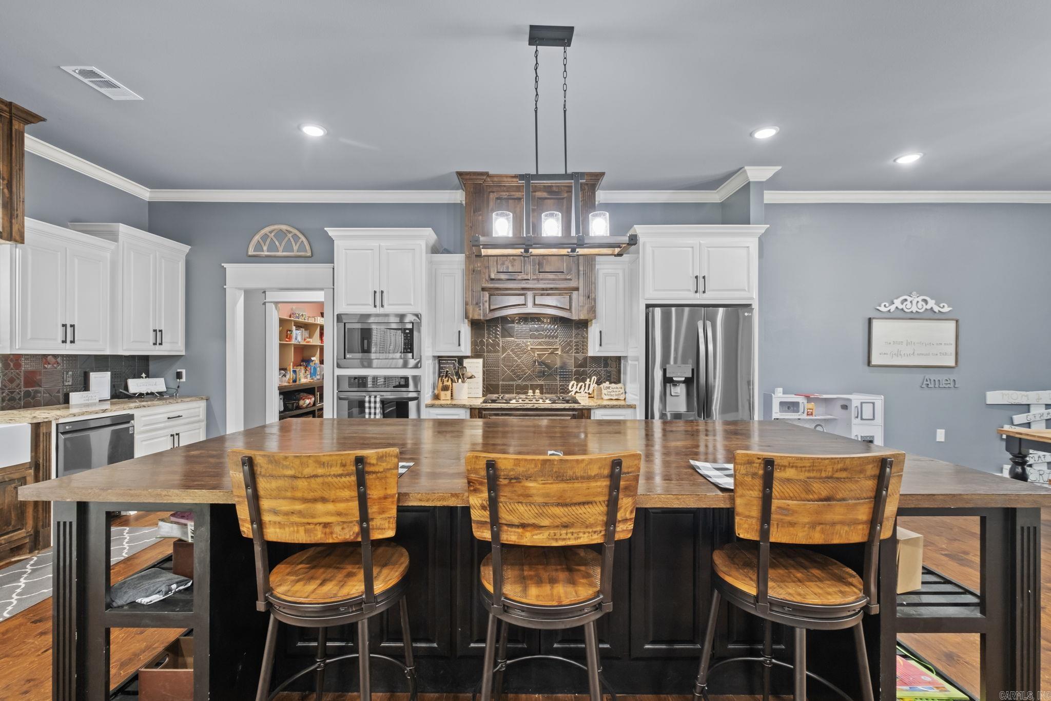 293 Johnston  RD  Searcy, AR