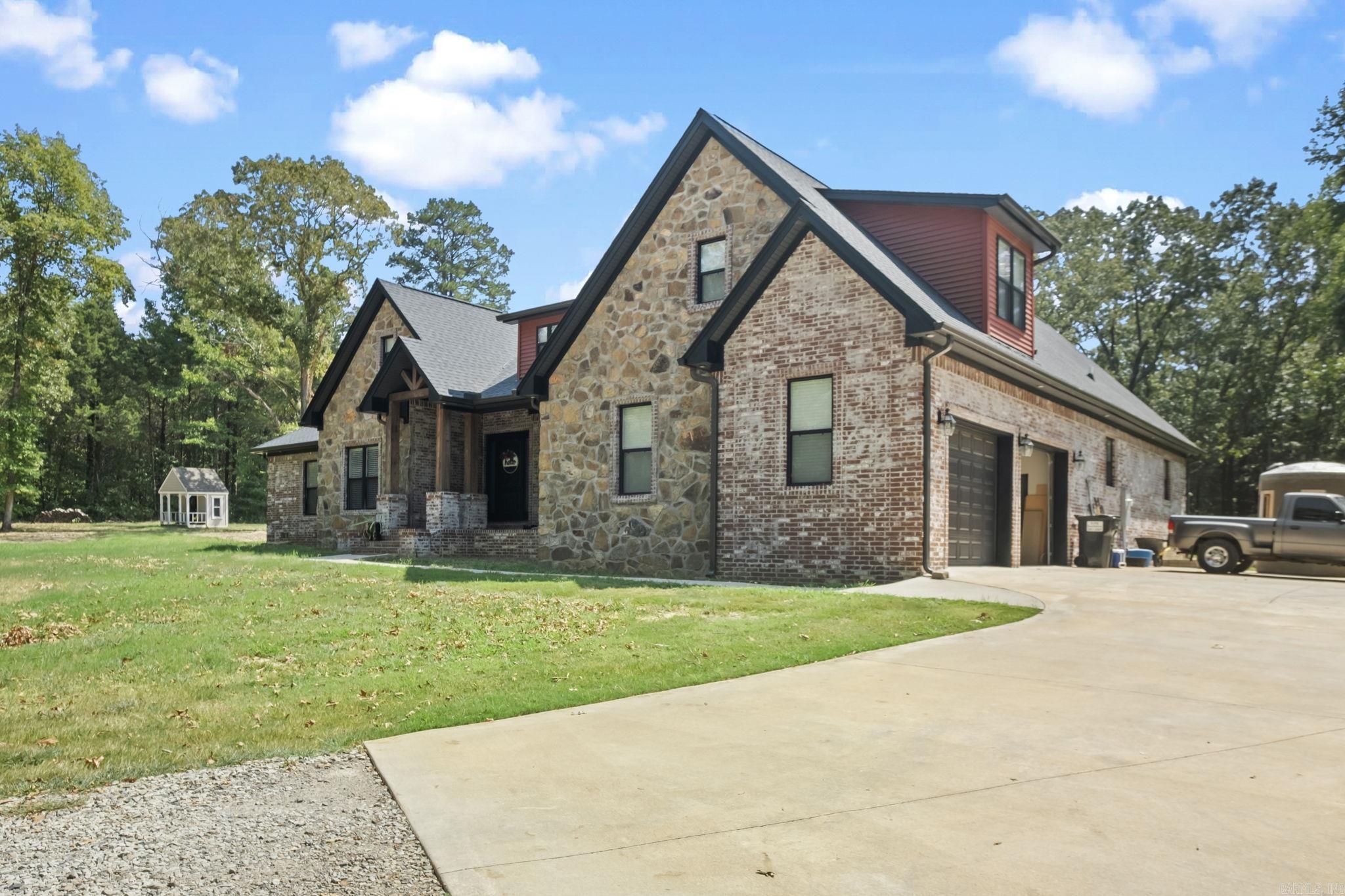 293 Johnston  RD  Searcy, AR