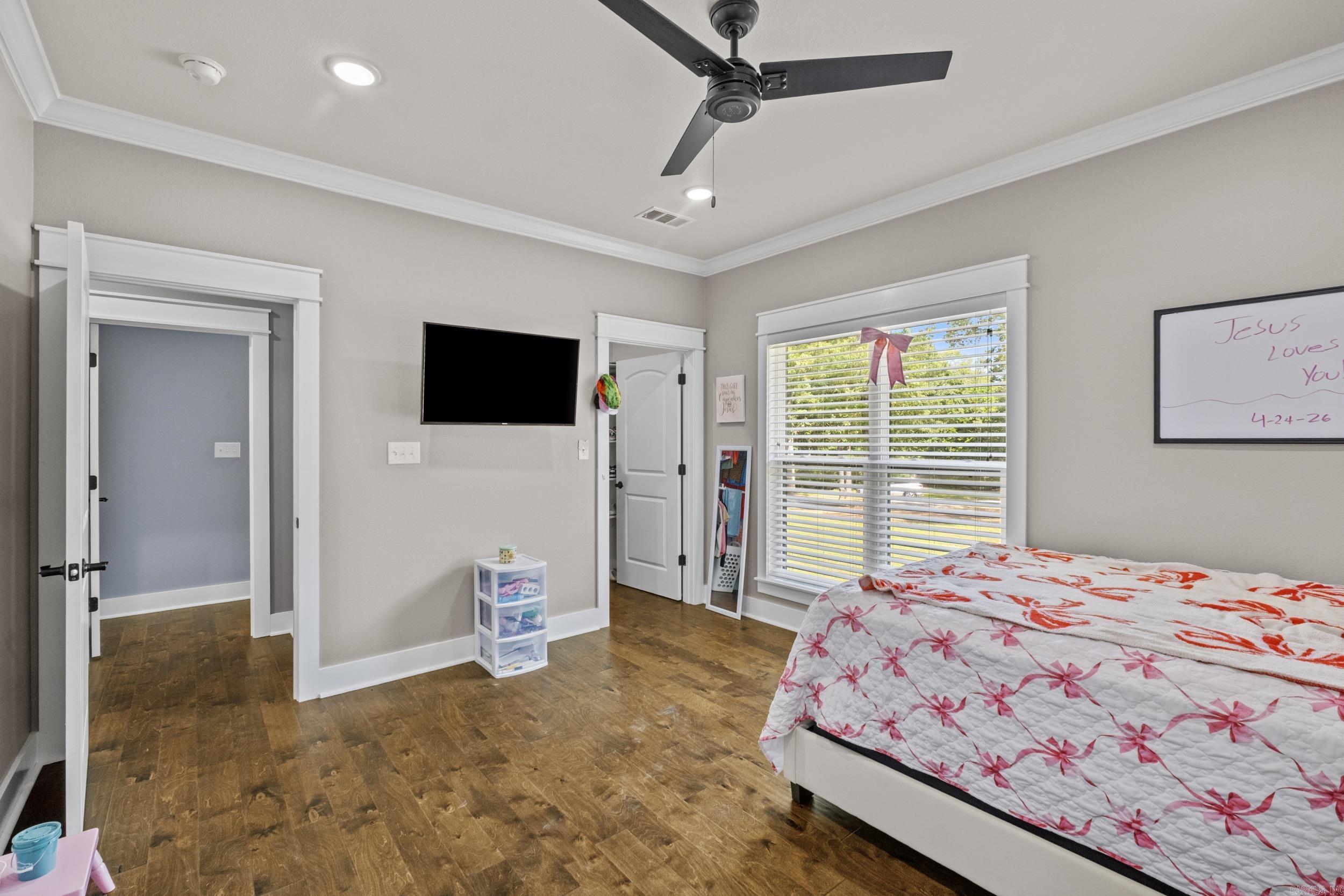 293 Johnston  RD Searcy, AR 72143