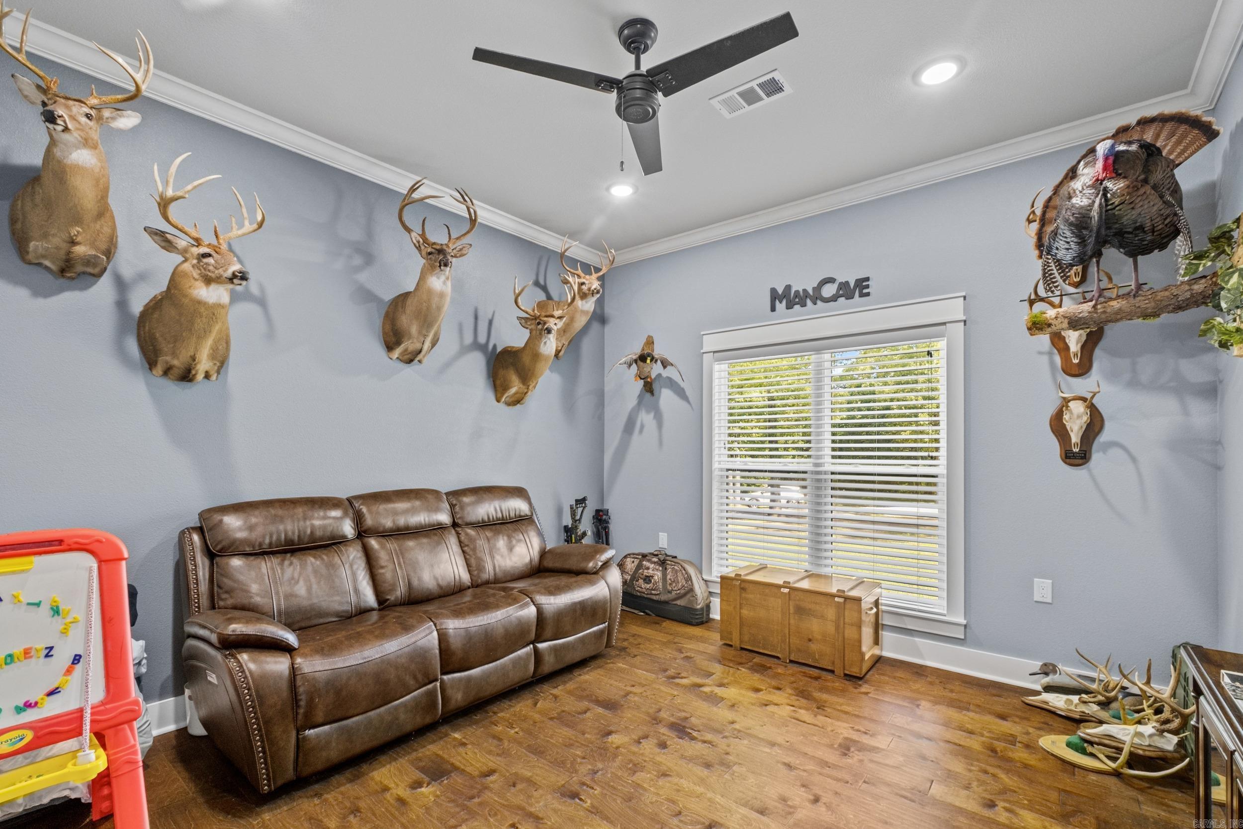 293 Johnston  RD Searcy, AR 72143