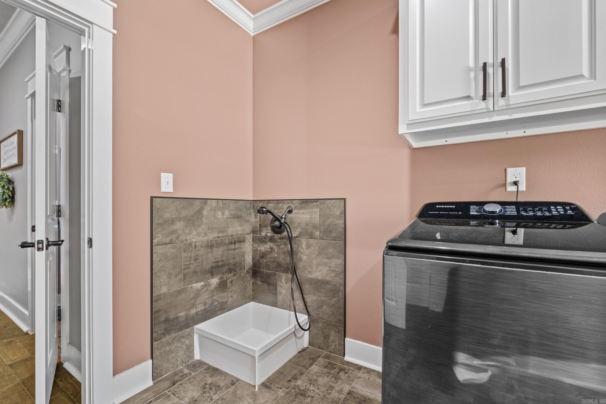 293 Johnston  RD Searcy, AR 72143