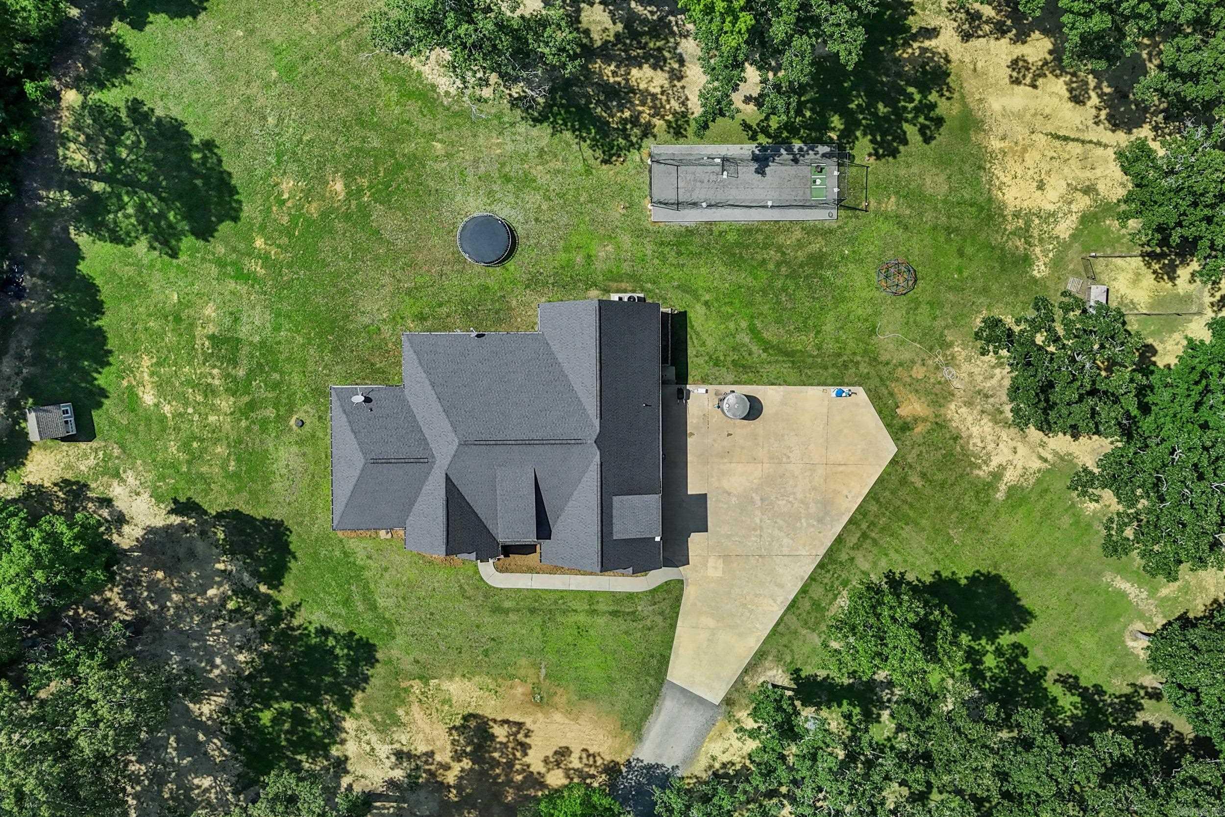 293 Johnston  RD Searcy, AR 72143