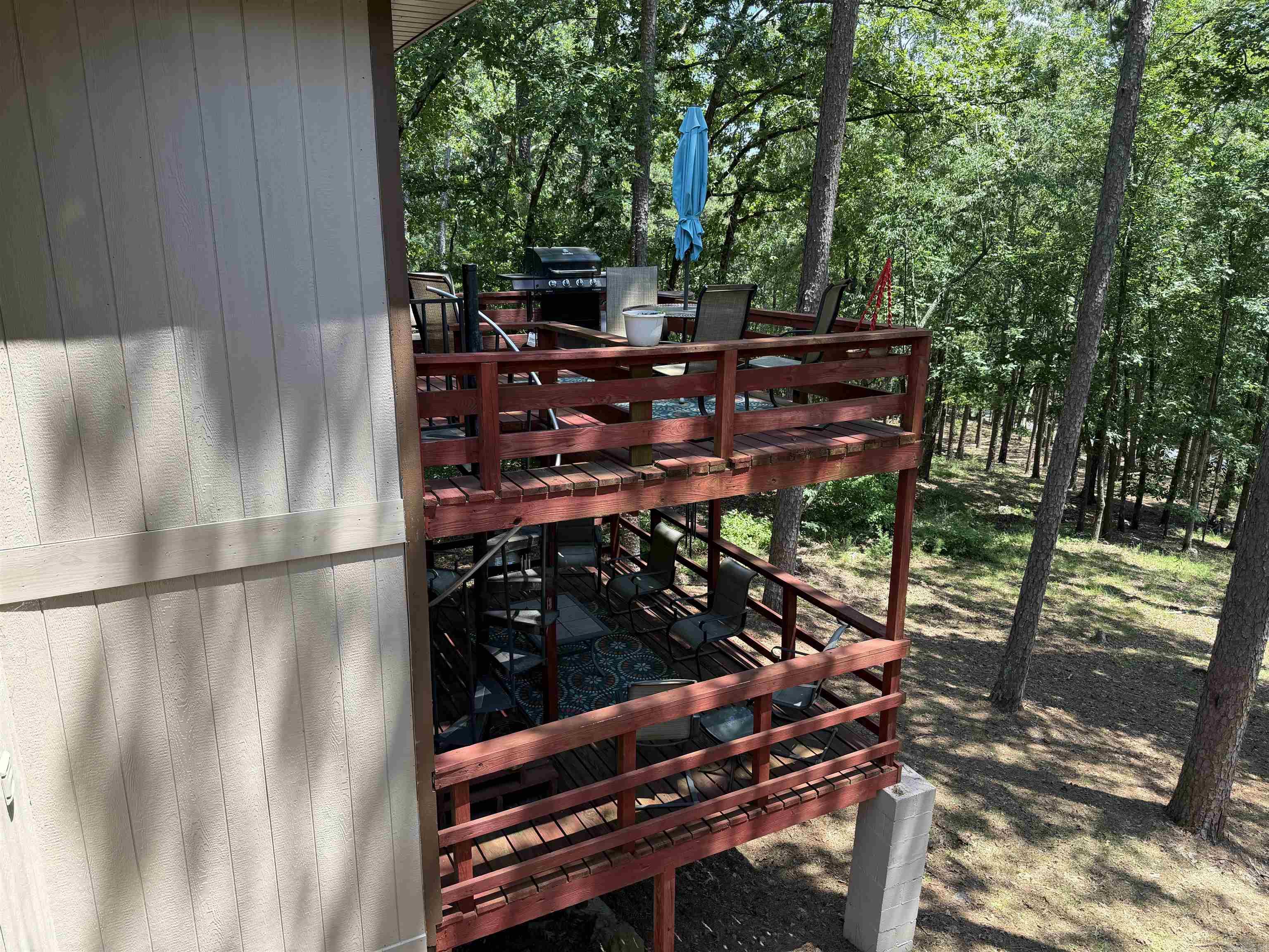 118 Cedar Valley Rd.  Fairfield Bay, AR
