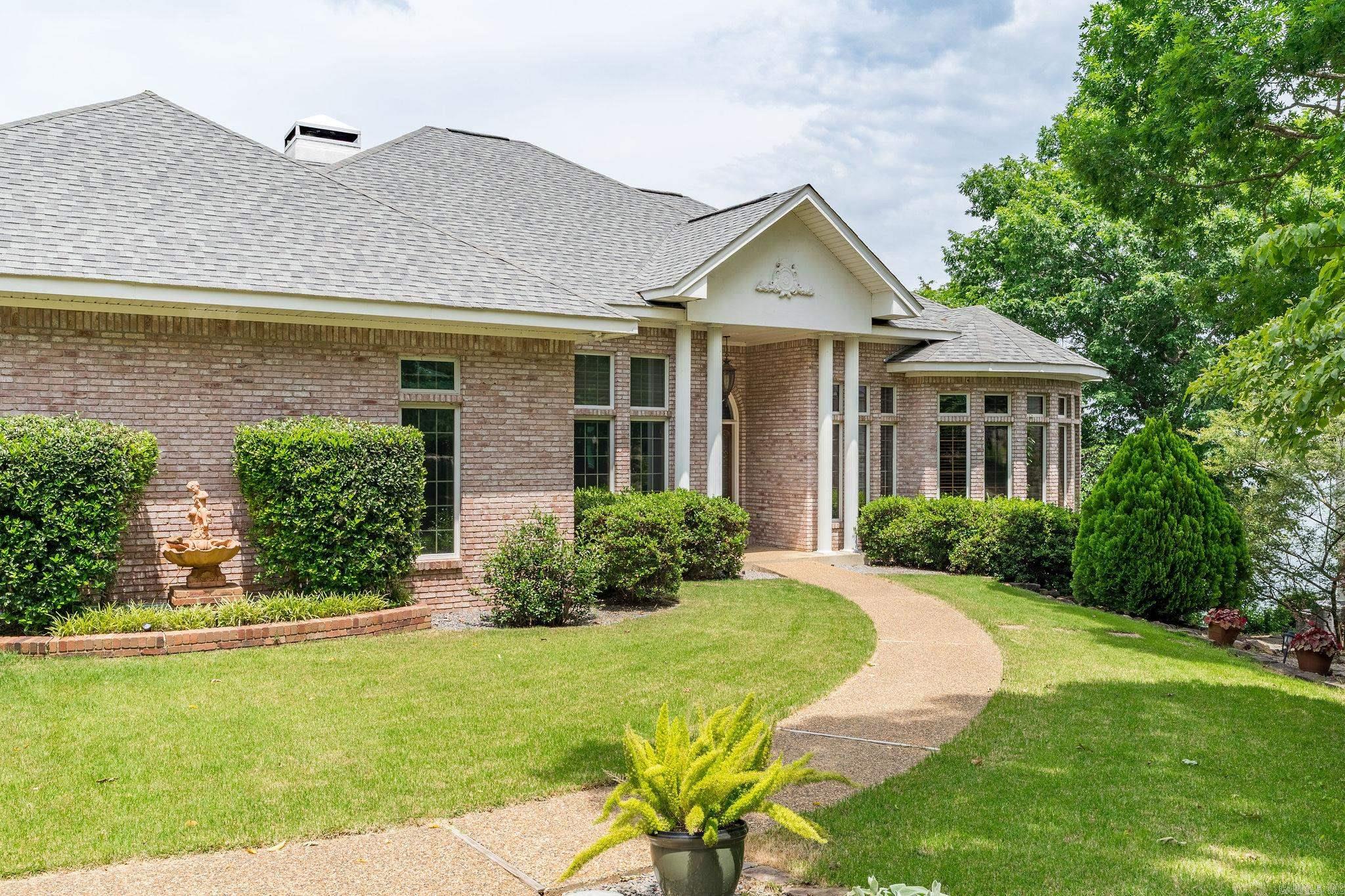 8 Guindola Circle  Hot Springs Village, AR