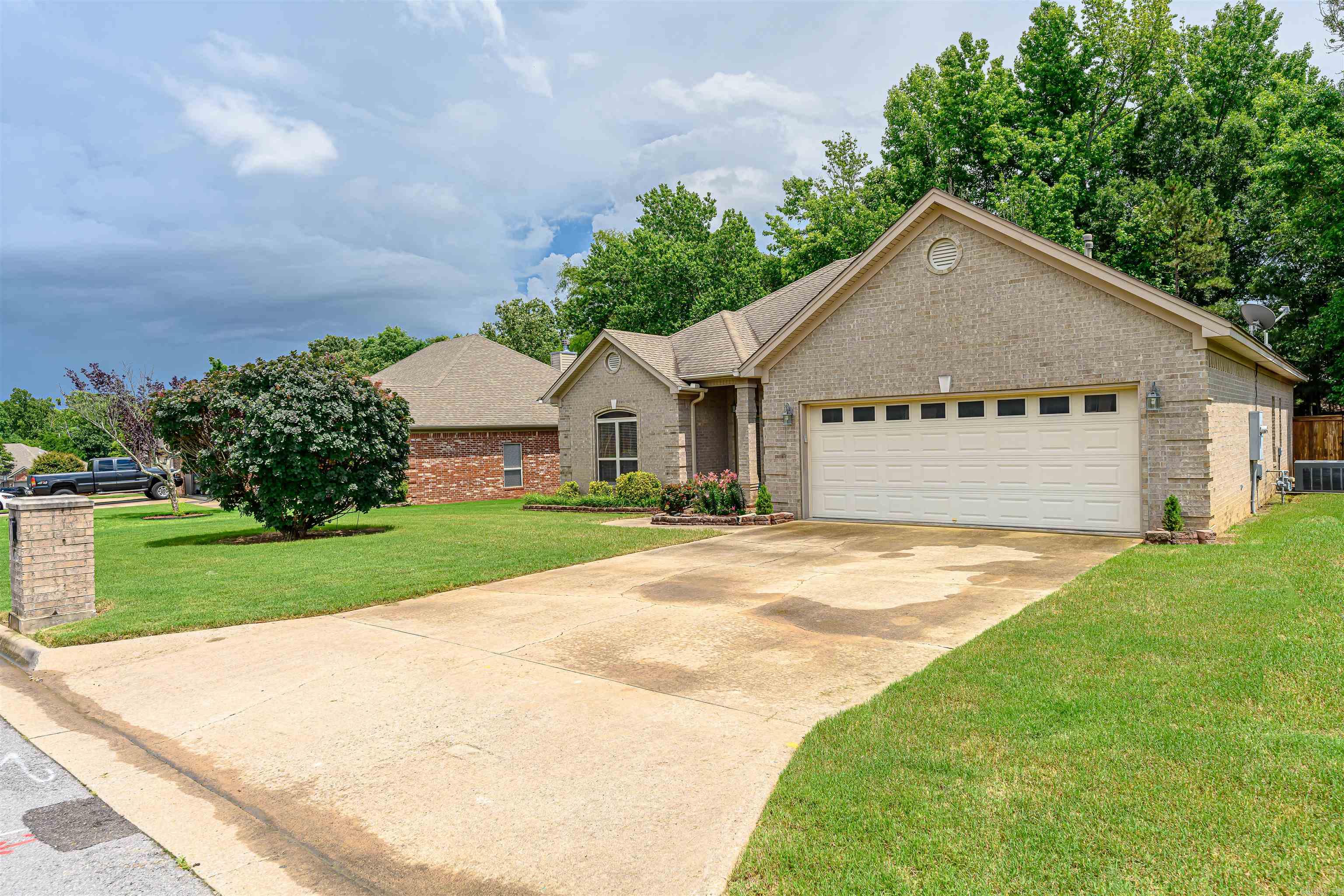 7051 E Ridge  Sherwood, AR