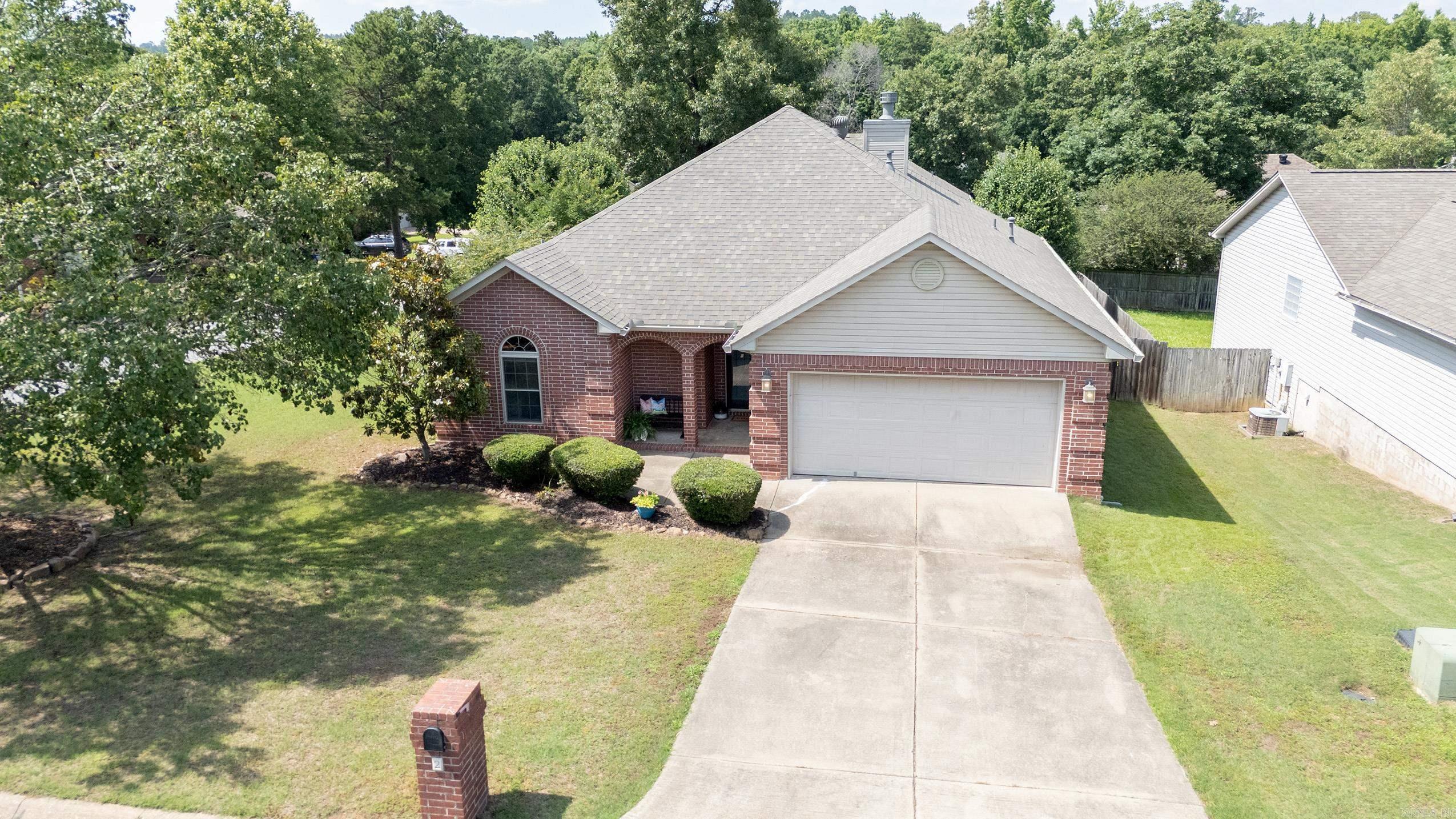 2 Park Ridge  Maumelle, AR