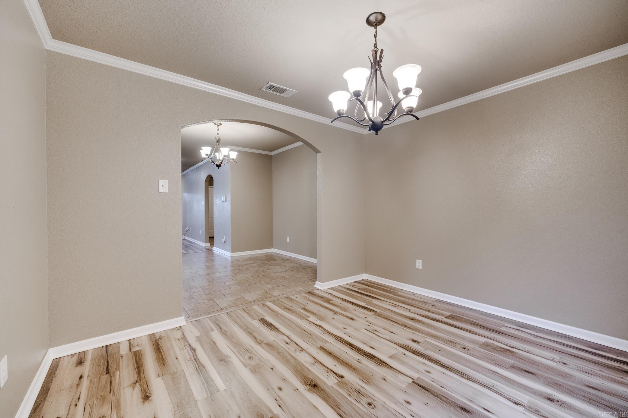 2925 Gladstone  Conway, AR