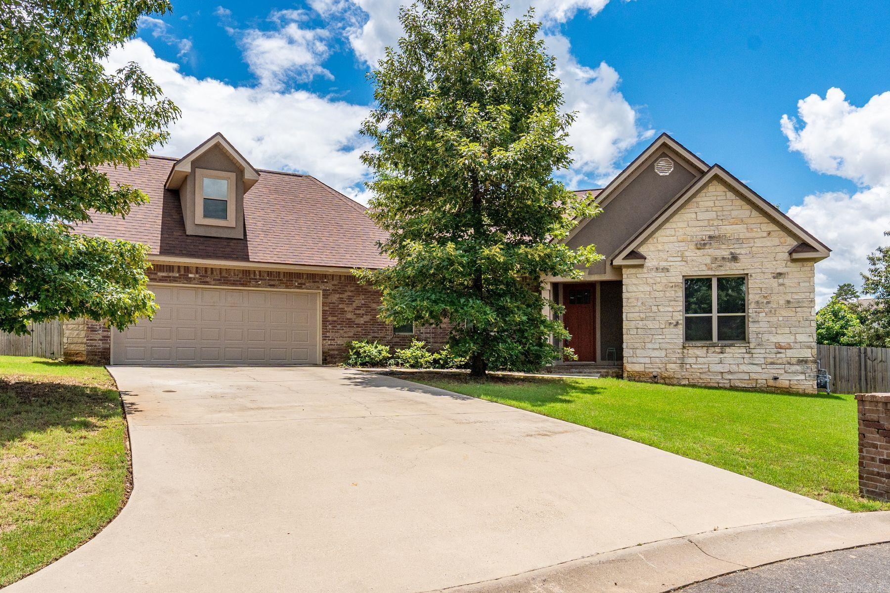 113 Winter Oak Place  Hot Springs, AR