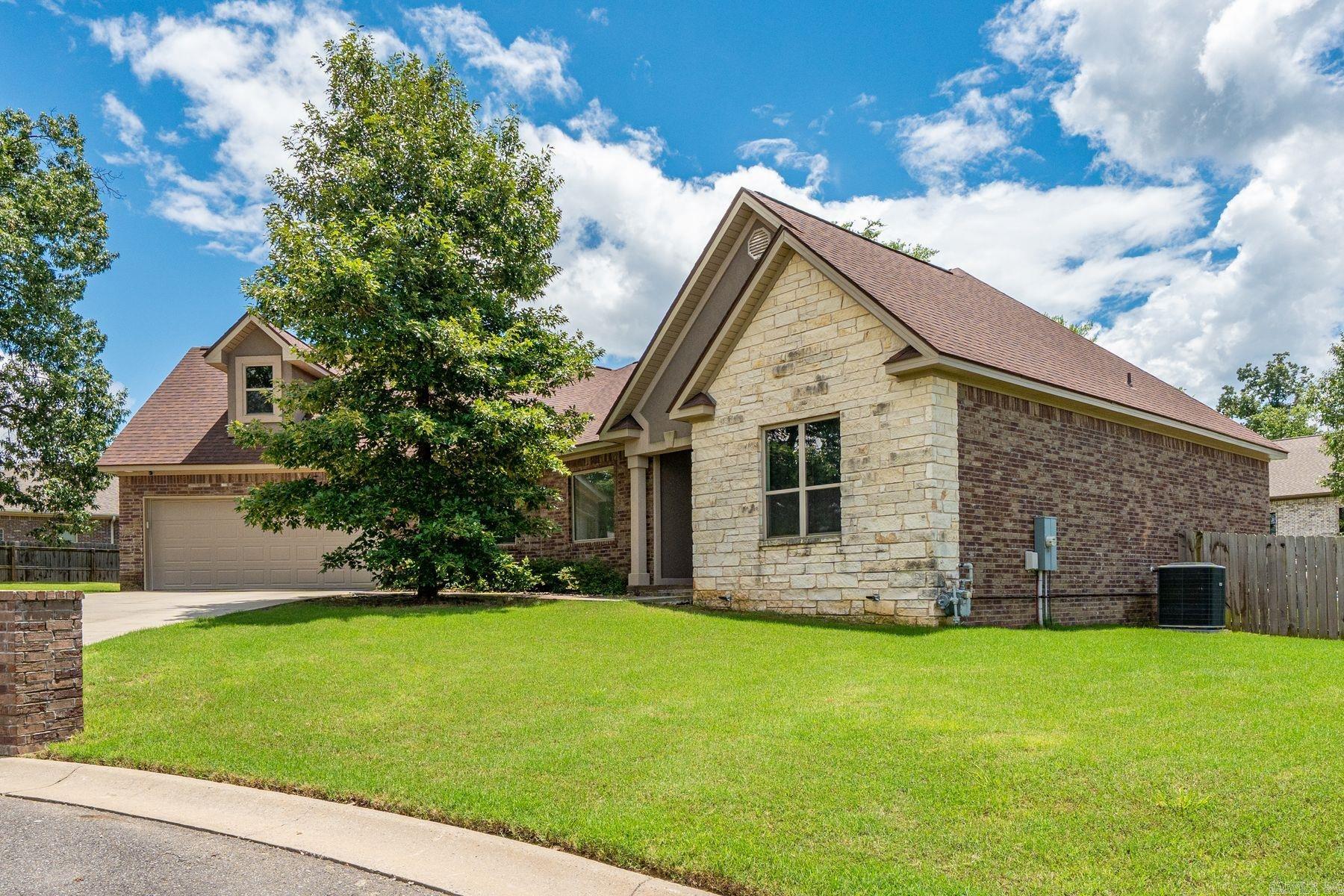113 Winter Oak Place  Hot Springs, AR