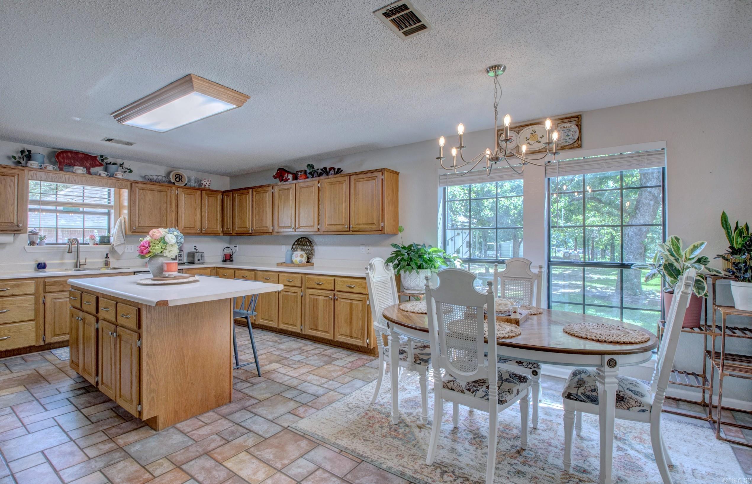 30 Wildwood  Cabot, AR