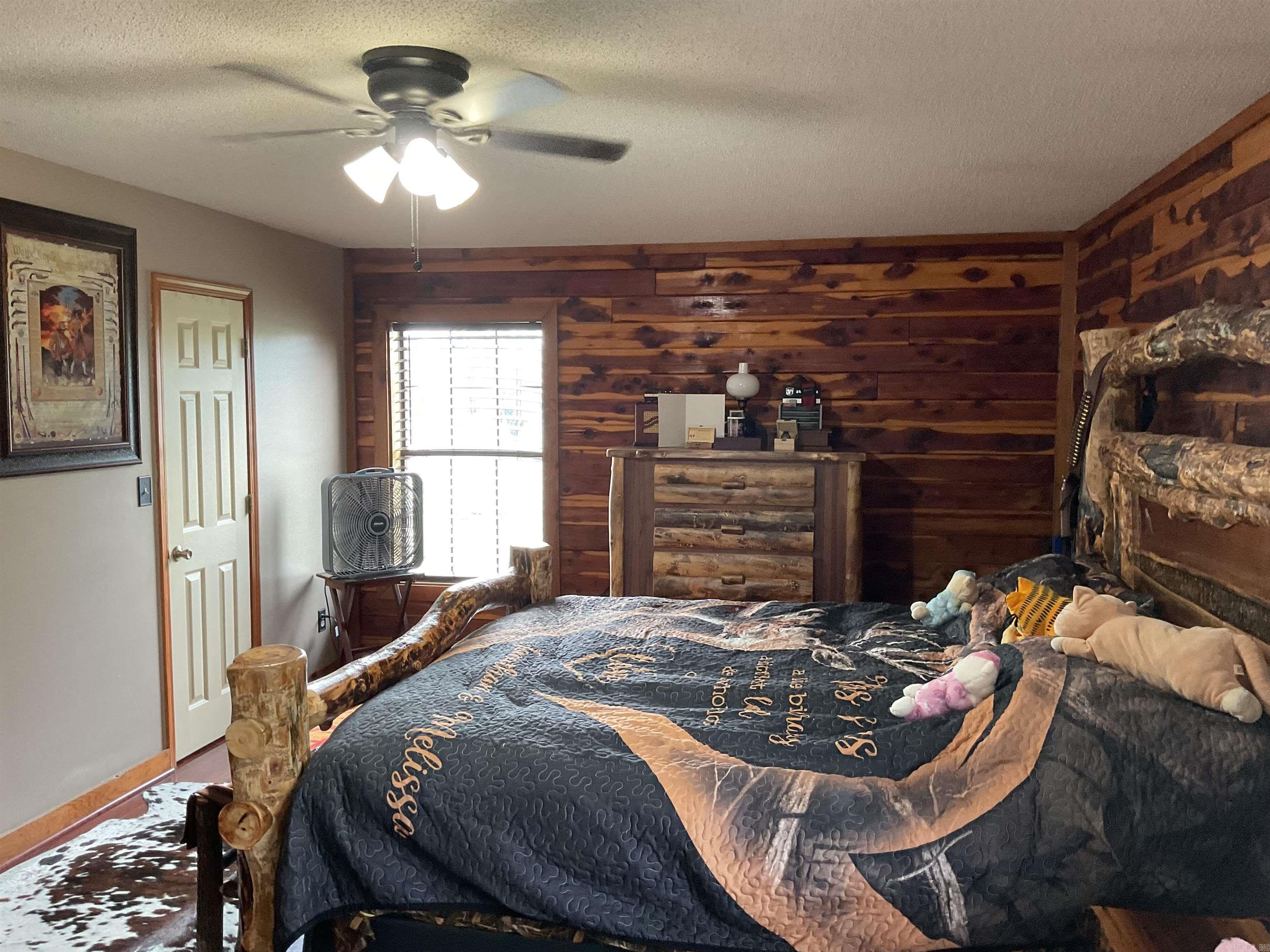 109 Cedar Valley Dr  El Paso, AR