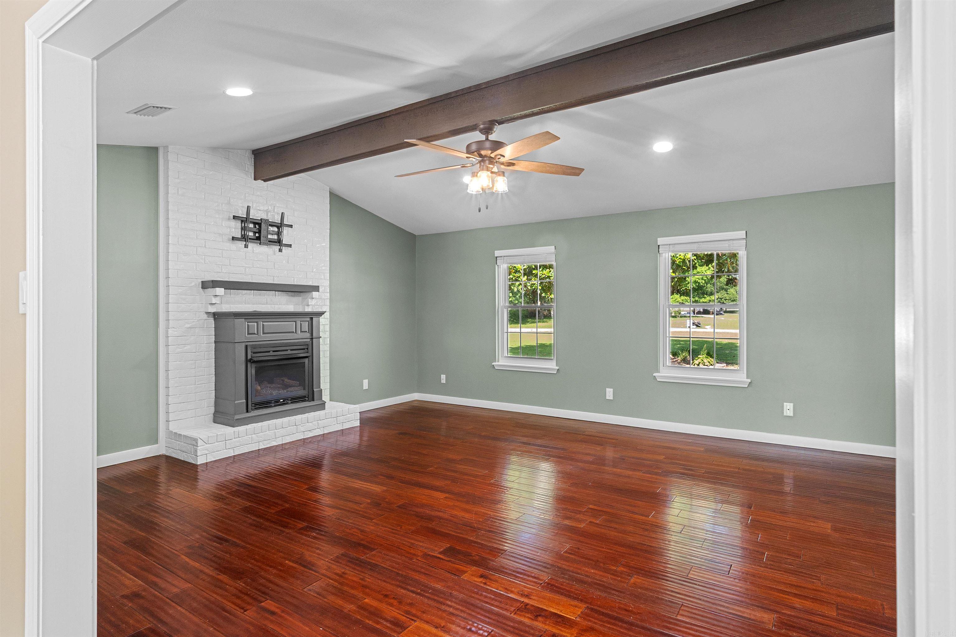 28 Forest Drive  Cabot, AR