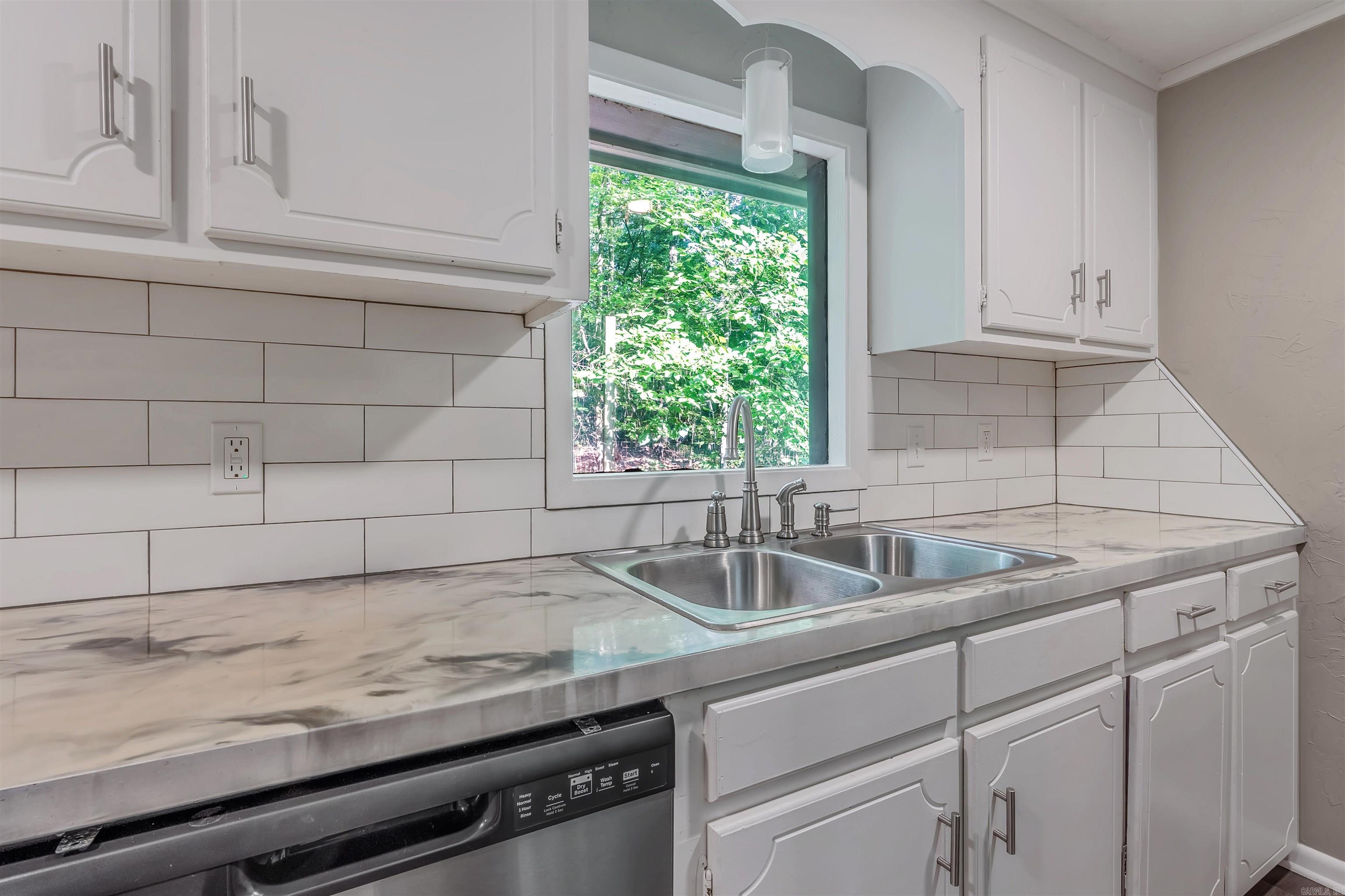 5503 Irish  North Little Rock, AR