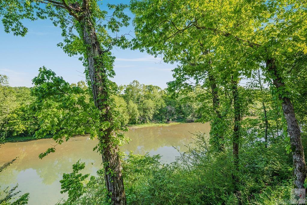 89 Kevins Xing  Amity, AR