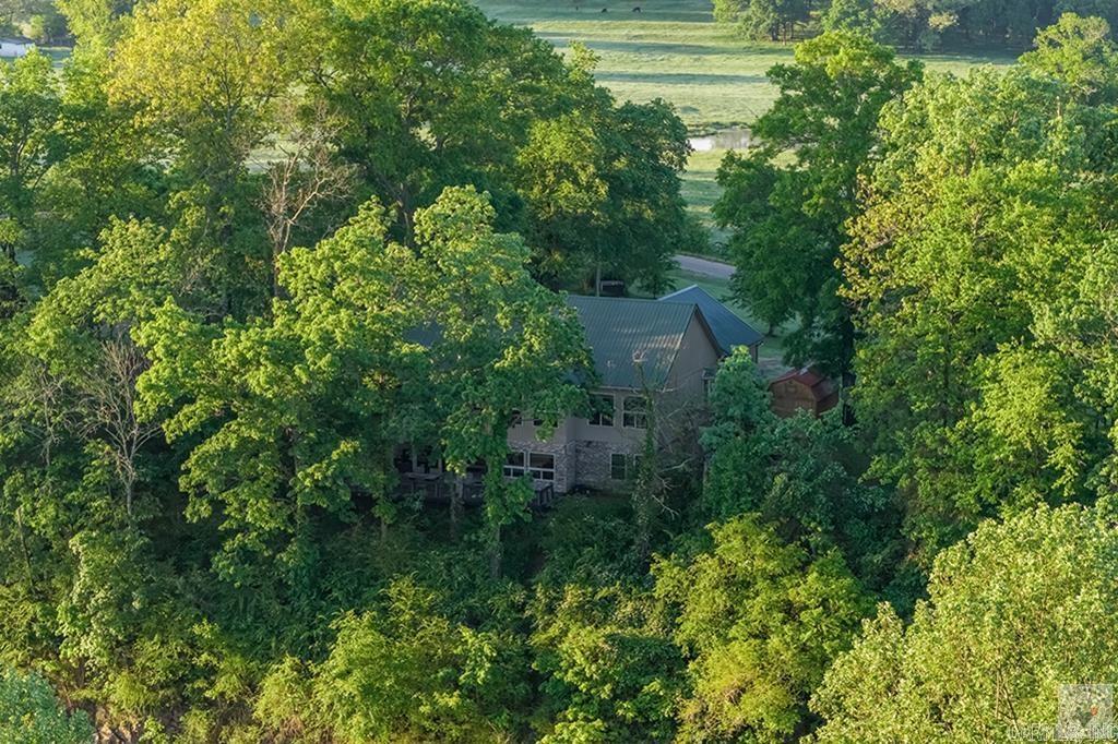 89 Kevins Xing  Amity, AR
