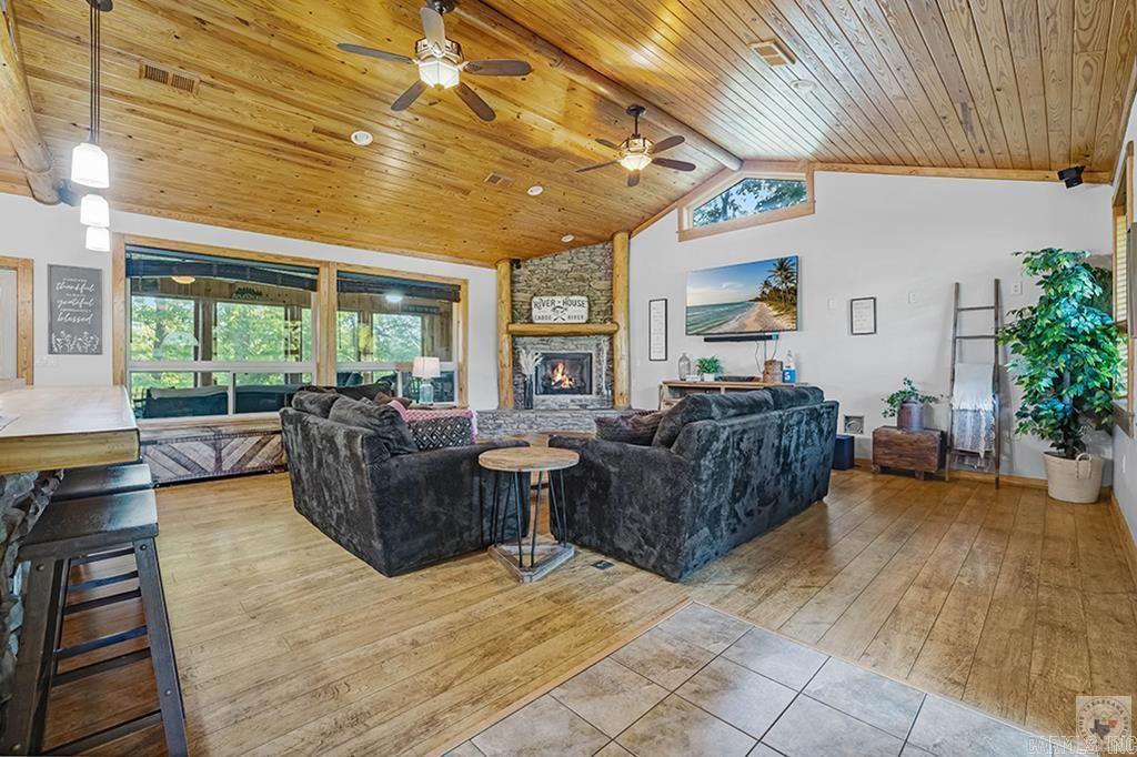 89 Kevins Xing  Amity, AR