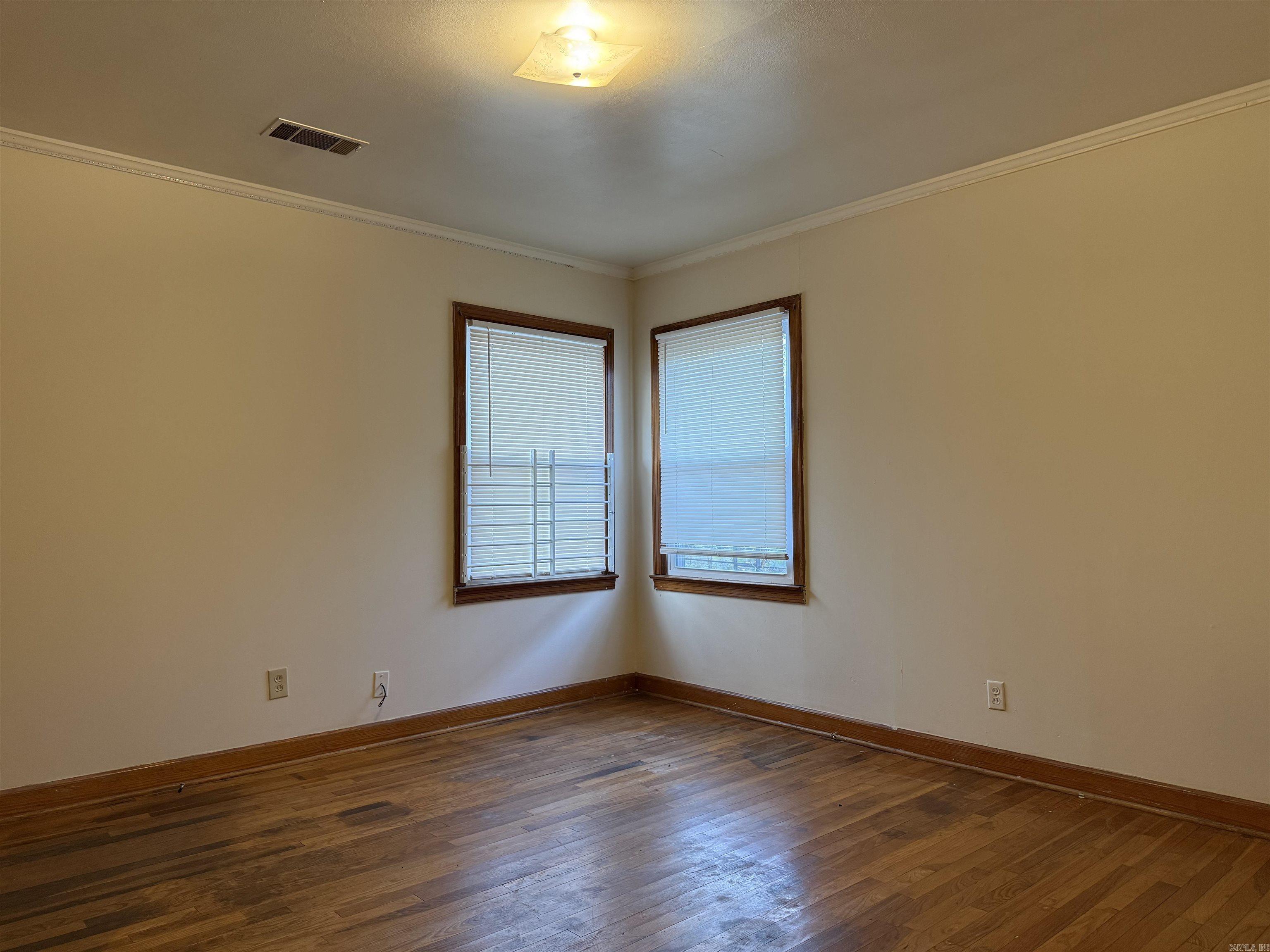 1914 S Van Buren  Little Rock, AR