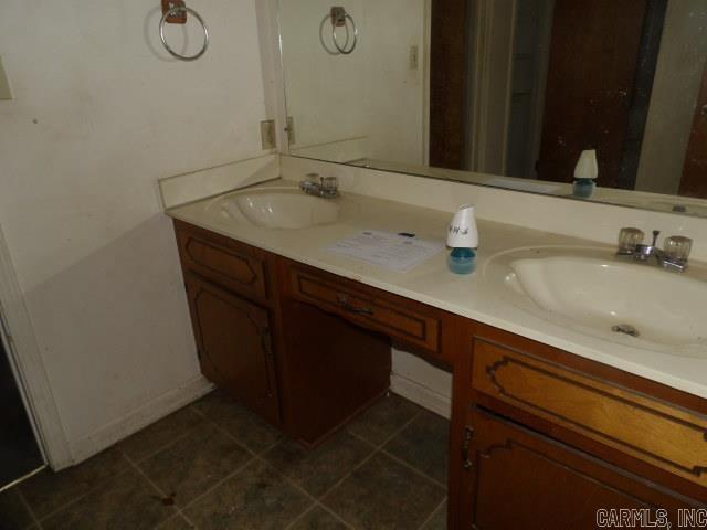 335 Cottonwood  Gosnell, AR