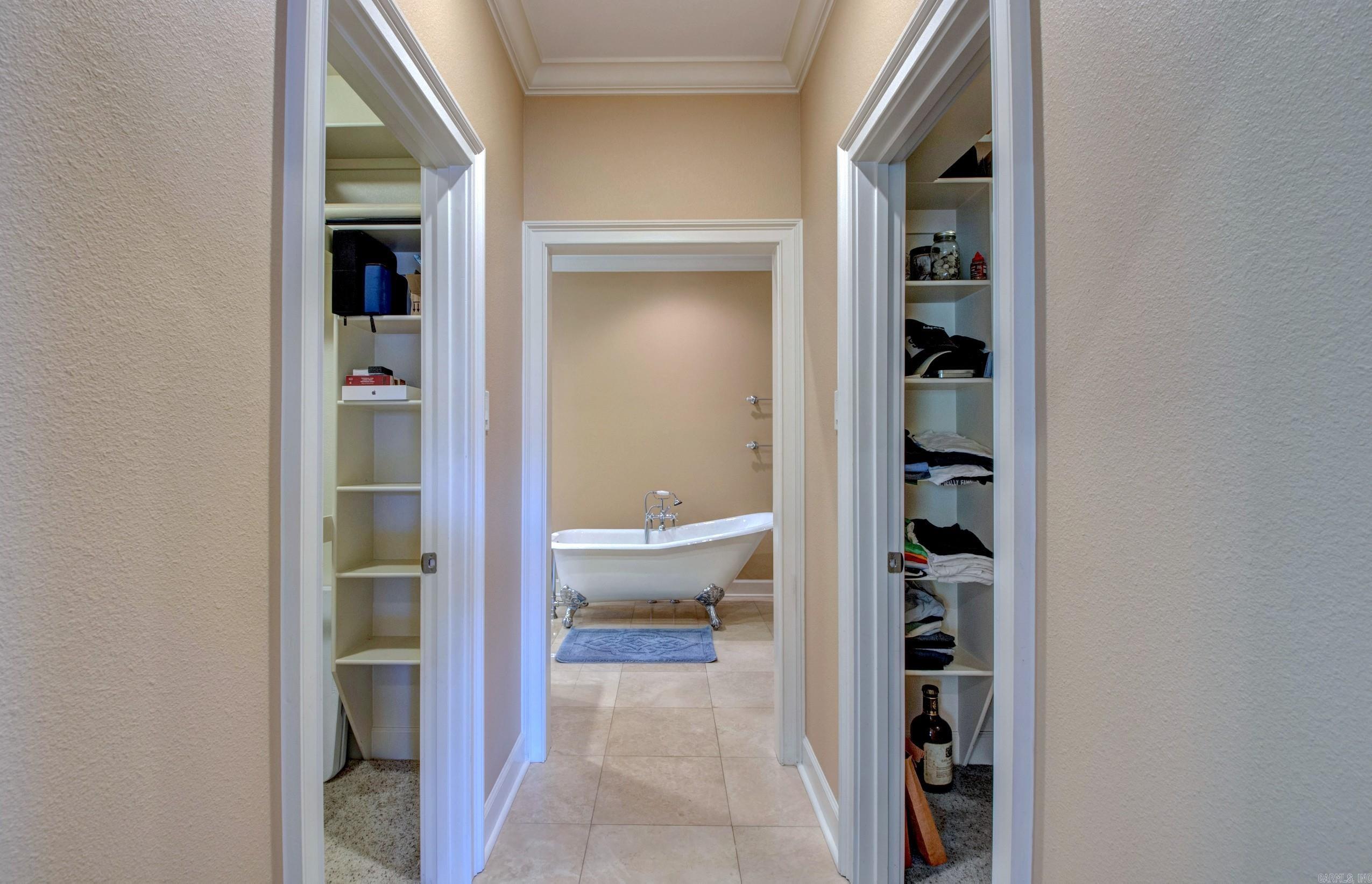 112 Navajo Trail  Maumelle, AR