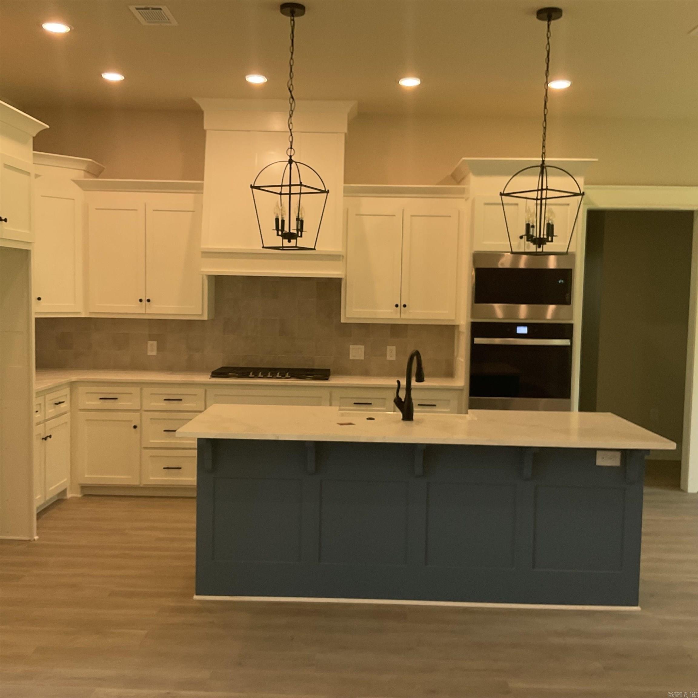65 Emerald Lane  Greers Ferry, AR