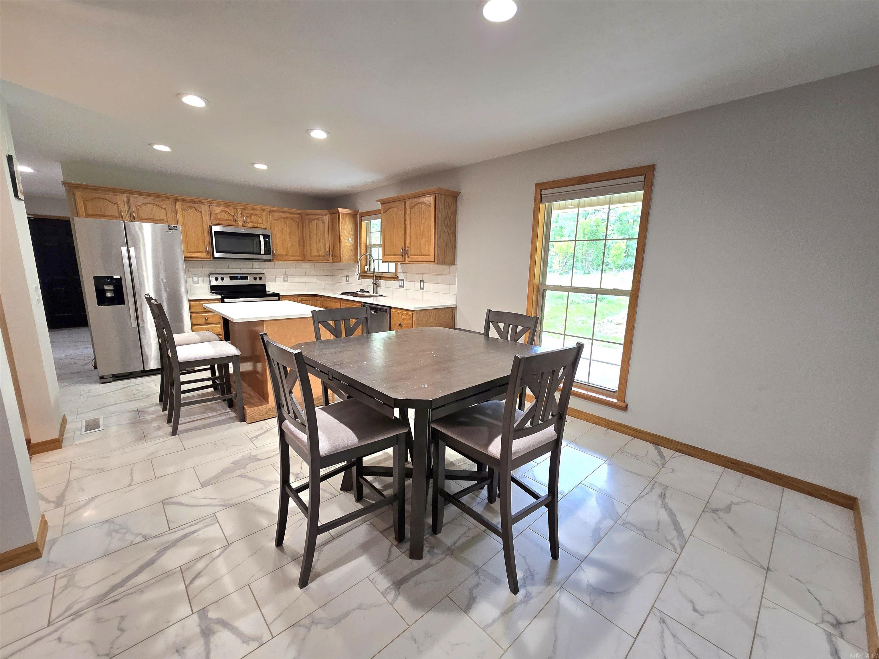 128 Cherokee Ridge  Yellville, AR