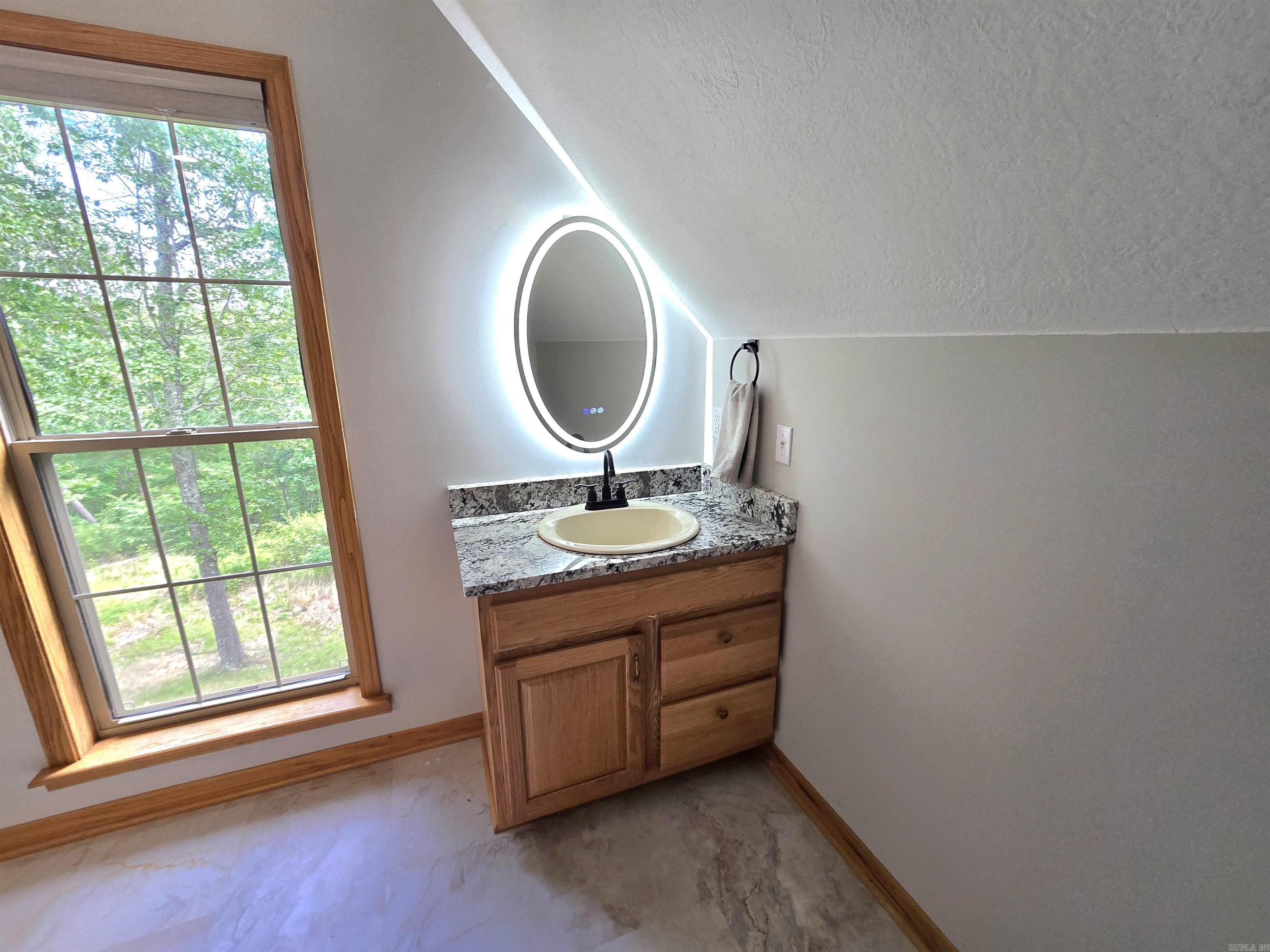 128 Cherokee Ridge  Yellville, AR