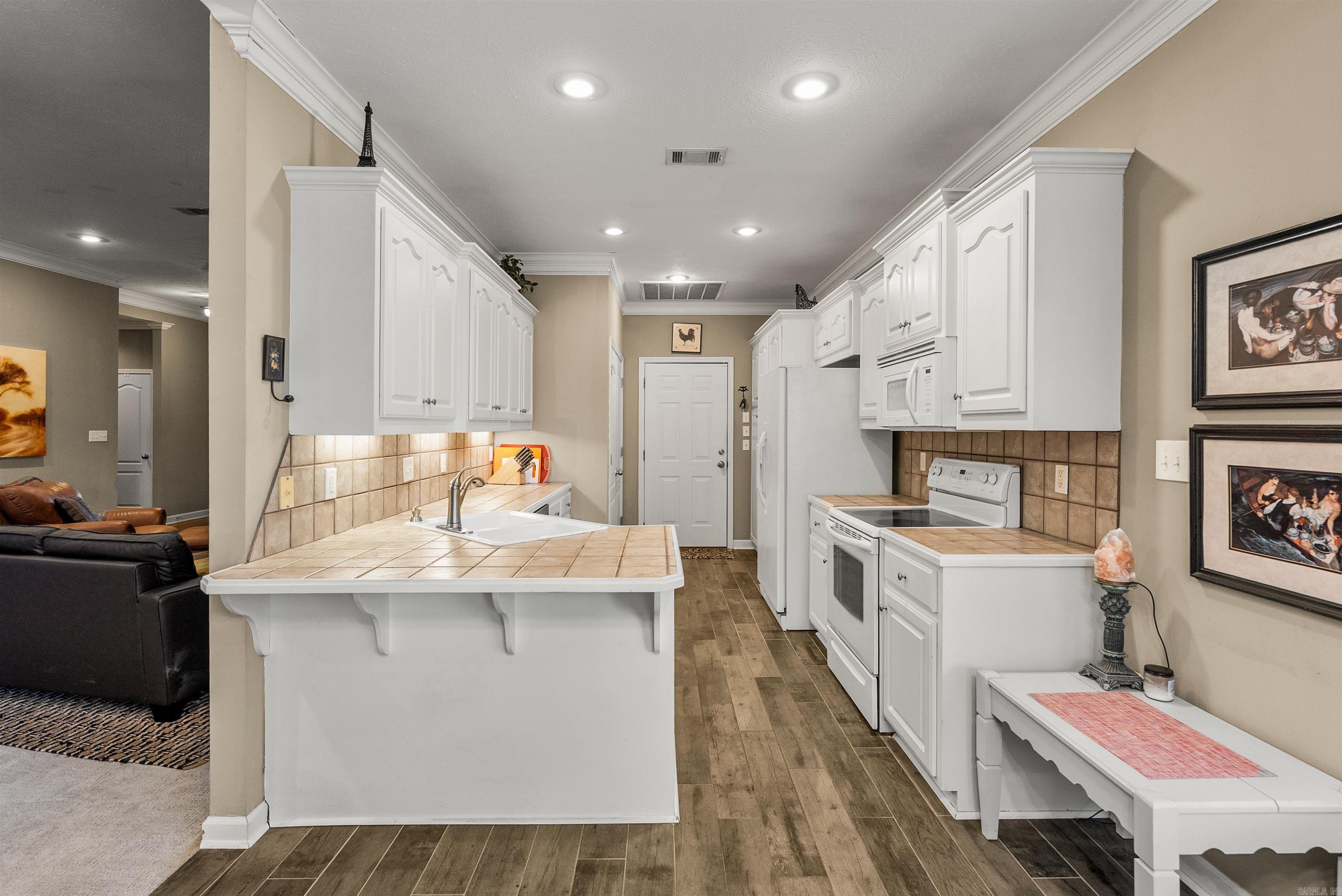 116 Pleasantwood  Maumelle, AR
