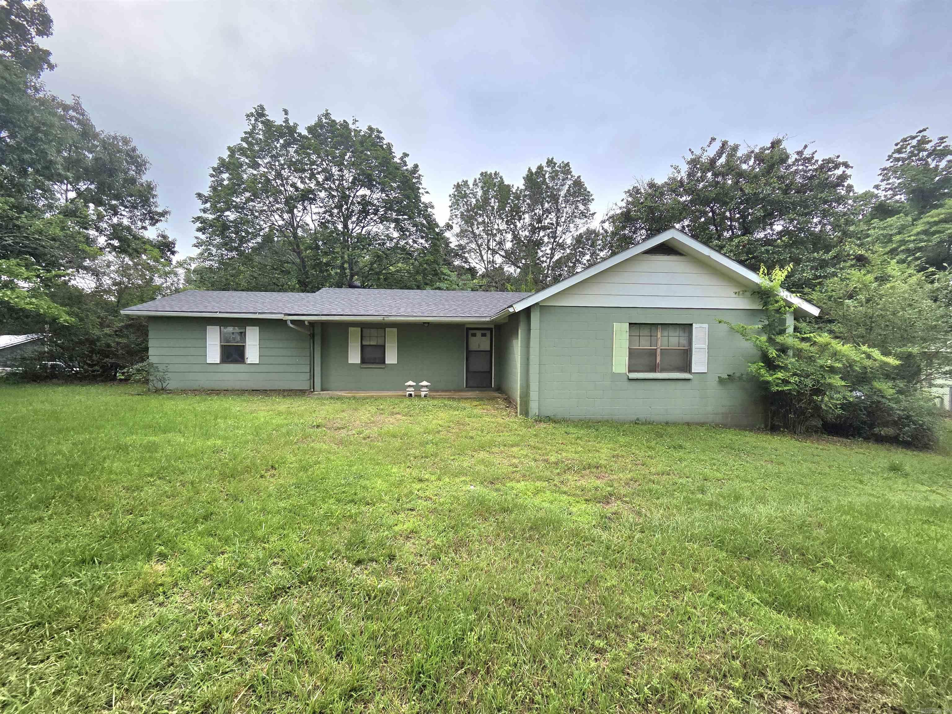 10153 66 HWY  Timbo, AR
