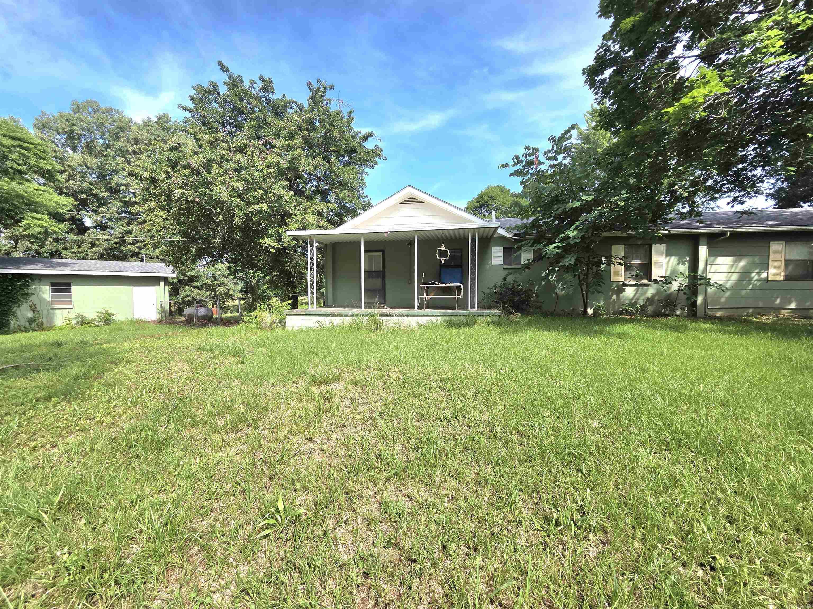 10153 66 HWY  Timbo, AR