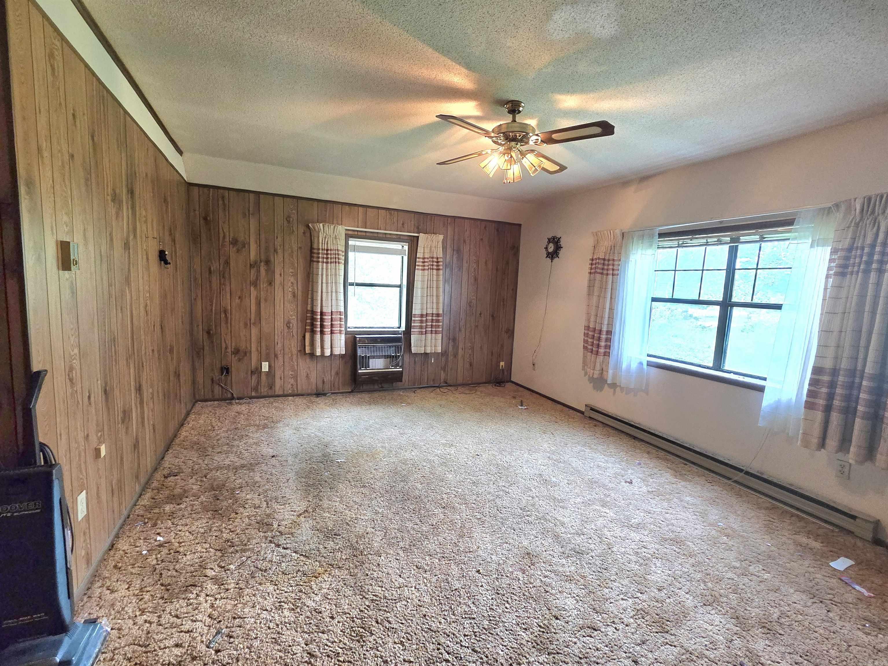 10153 66 HWY  Timbo, AR