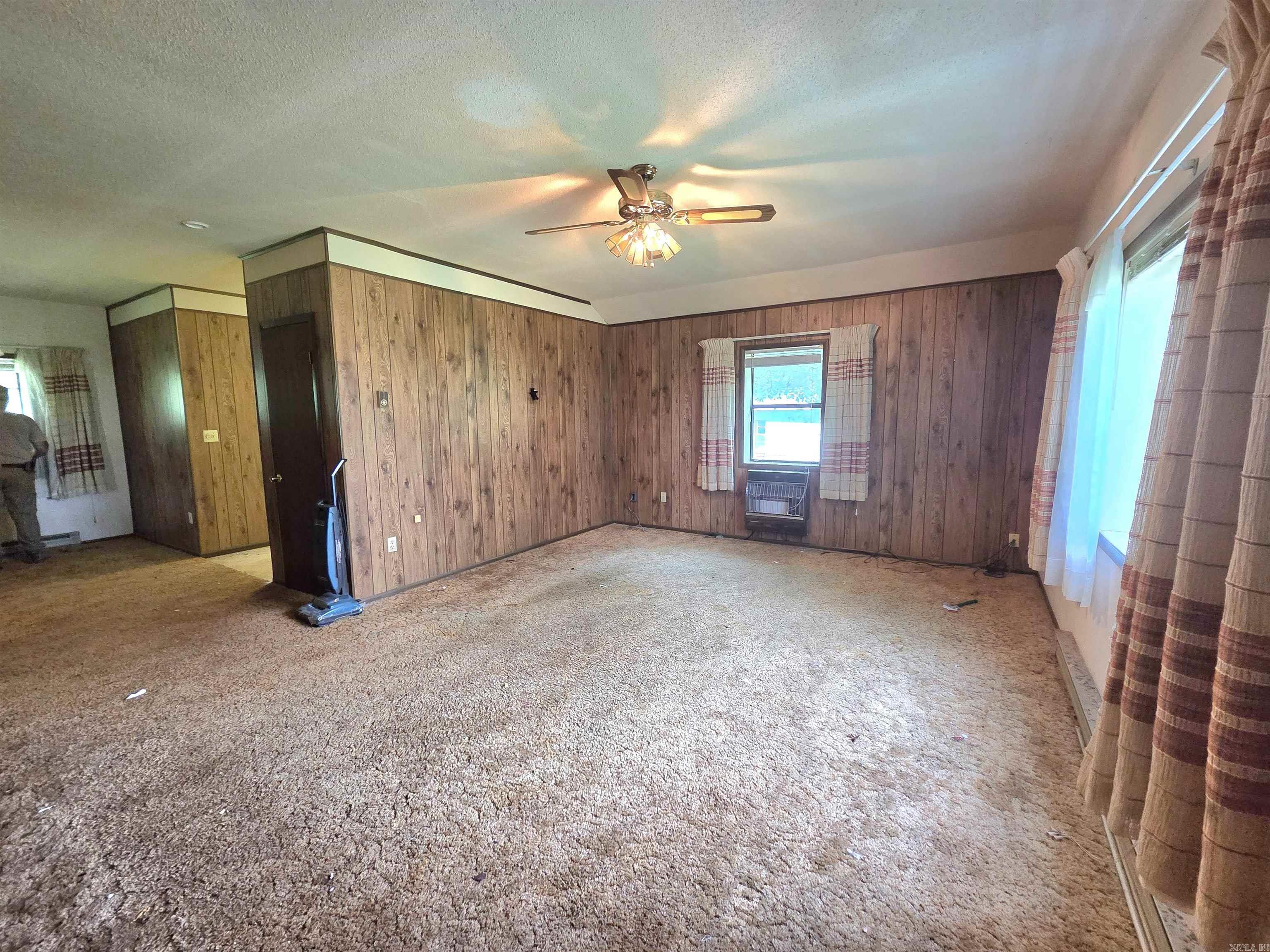 10153 66 HWY  Timbo, AR