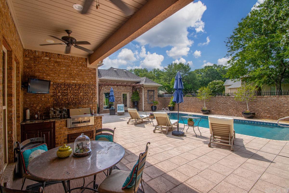 965 Chapel Hill Drive Conway, AR 72034