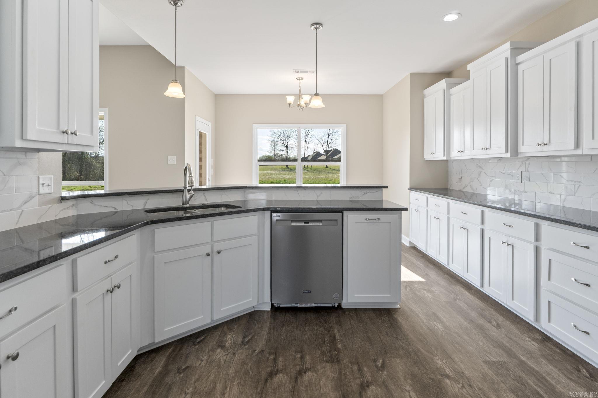 18 Rivercliff  Mayflower, AR