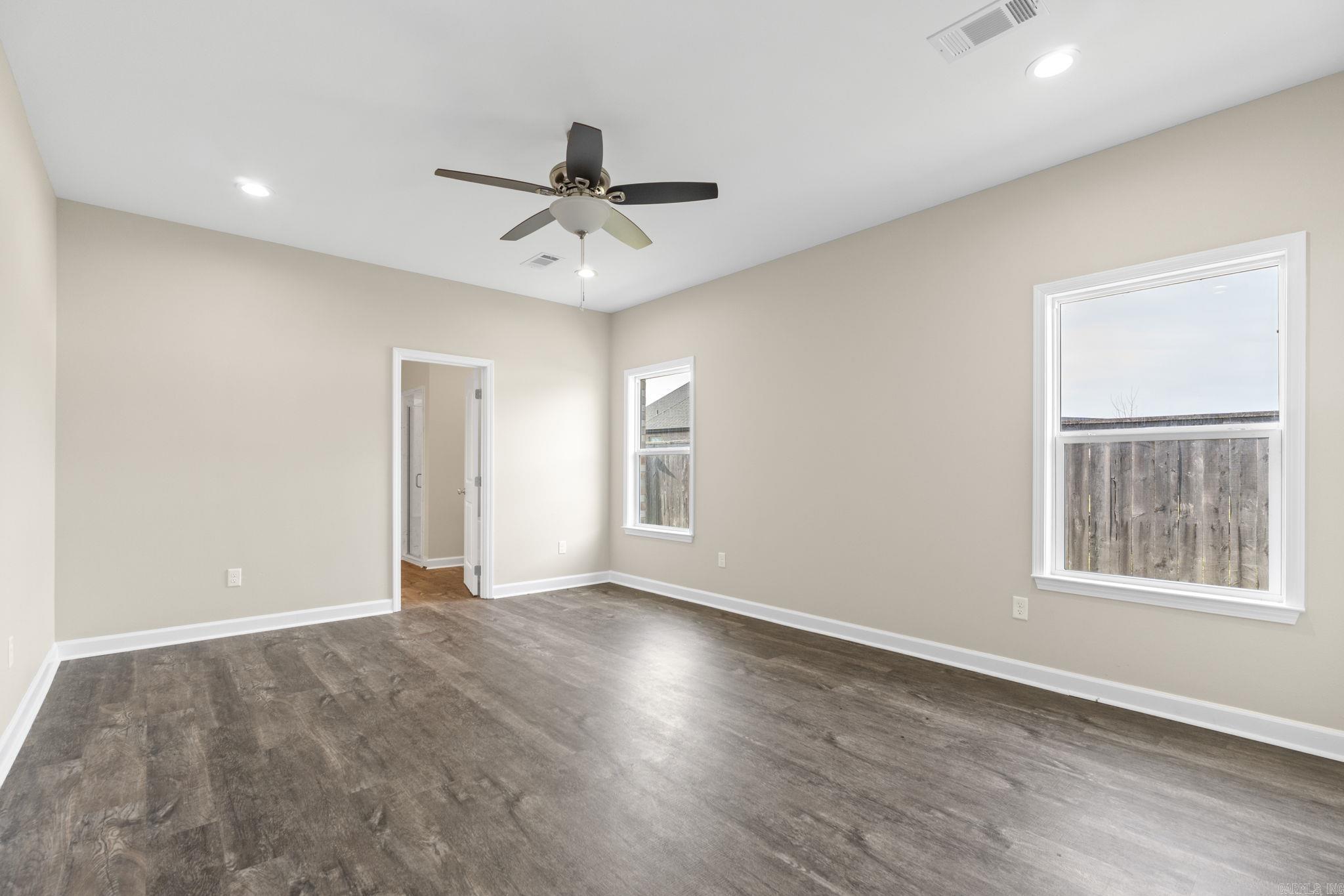 18 Rivercliff  Mayflower, AR