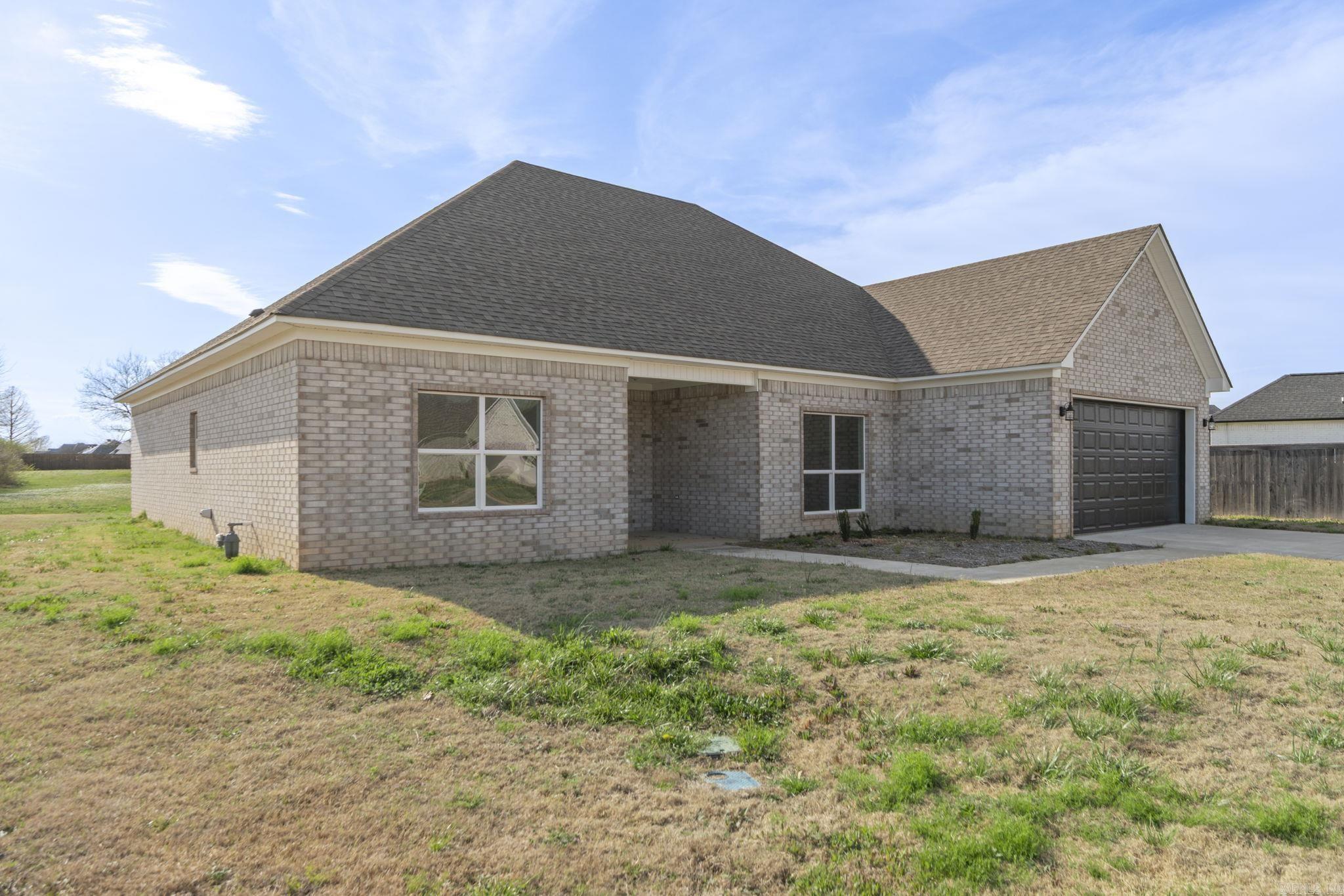 18 Rivercliff  Mayflower, AR