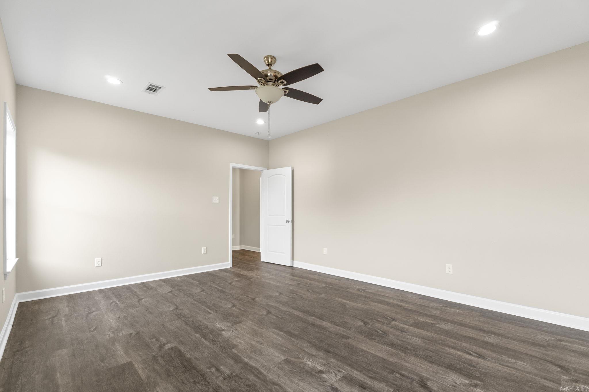 18 Rivercliff  Mayflower, AR