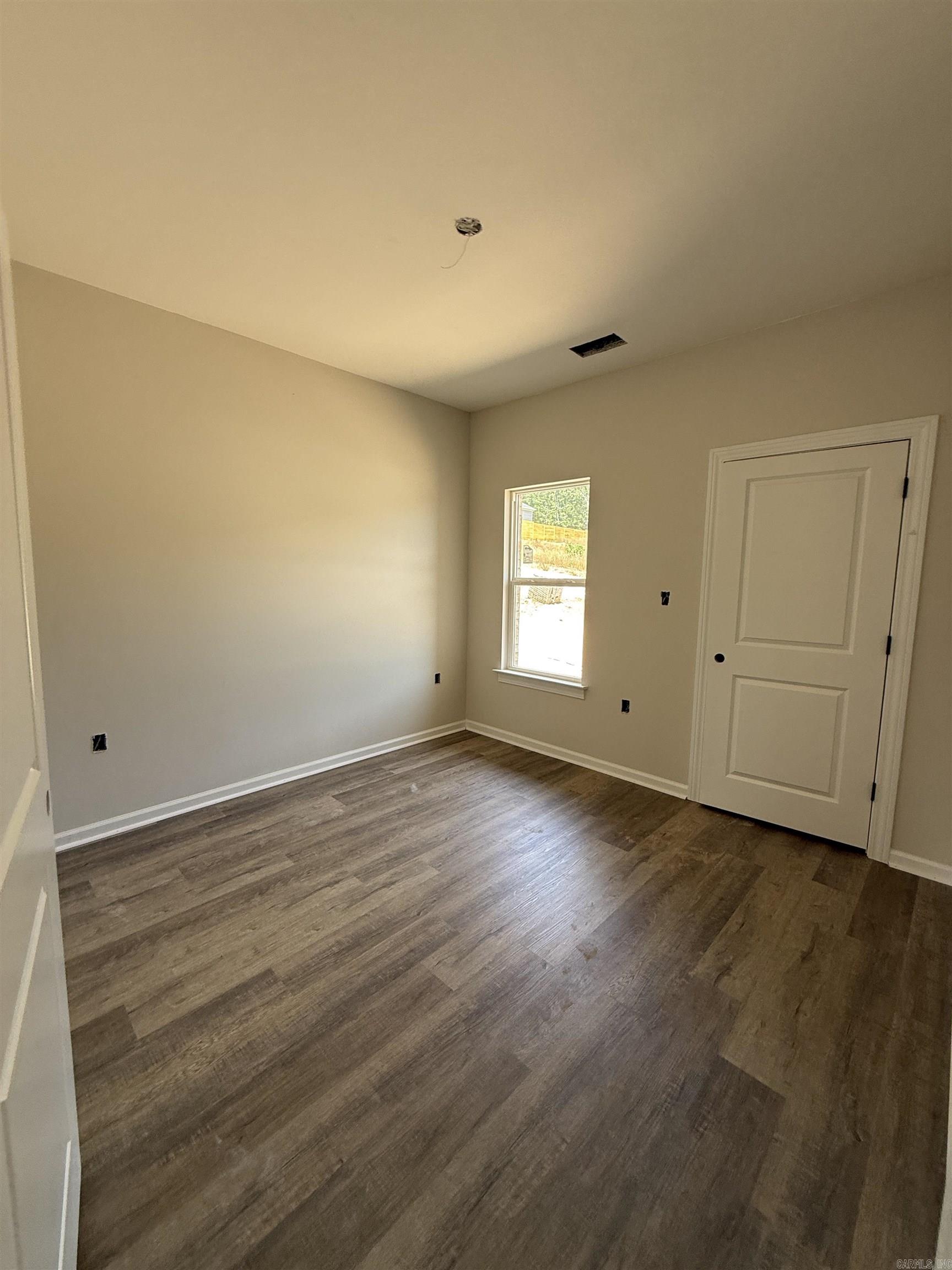507 Madeleine  Austin, AR