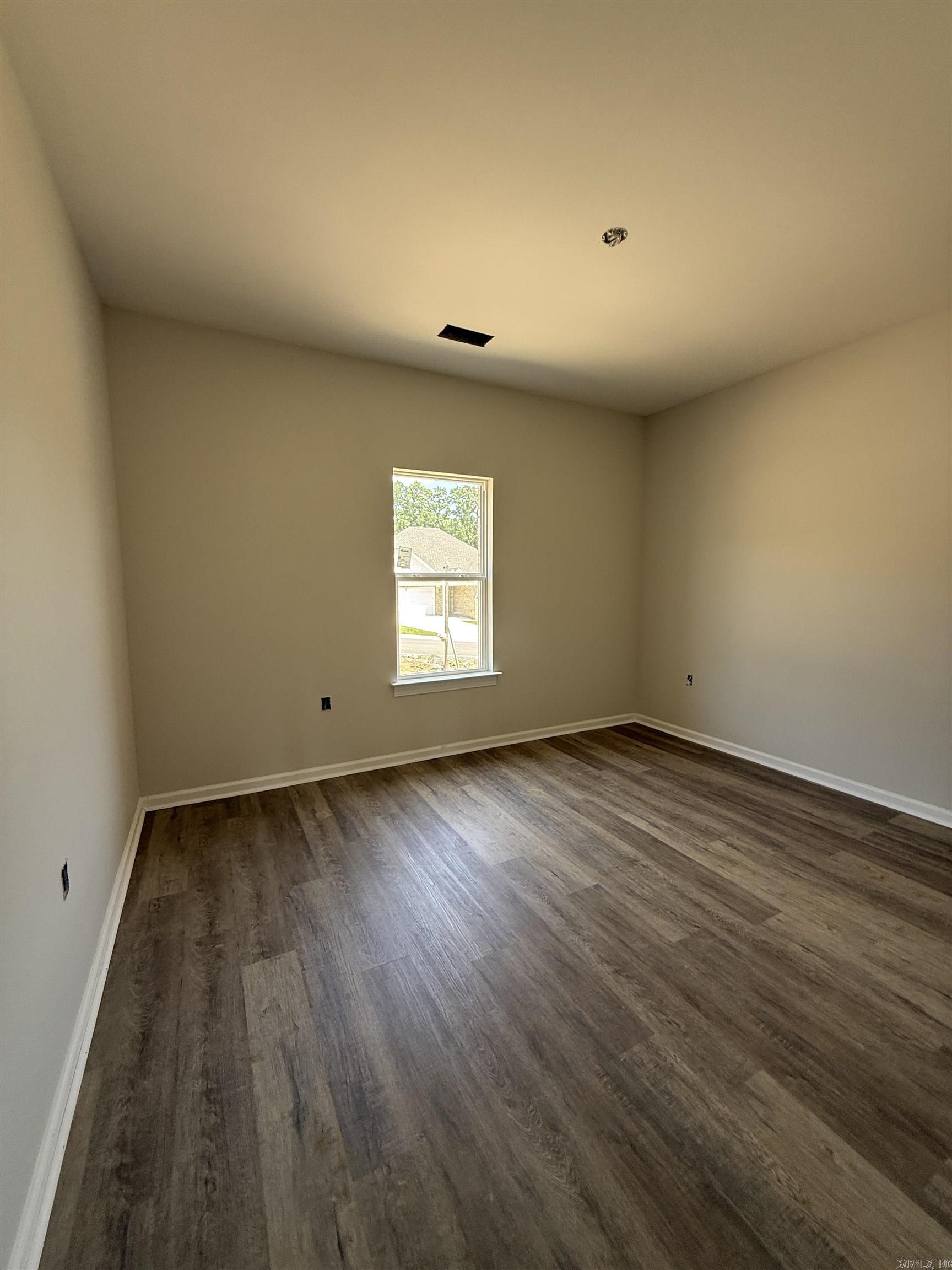 507 Madeleine  Austin, AR