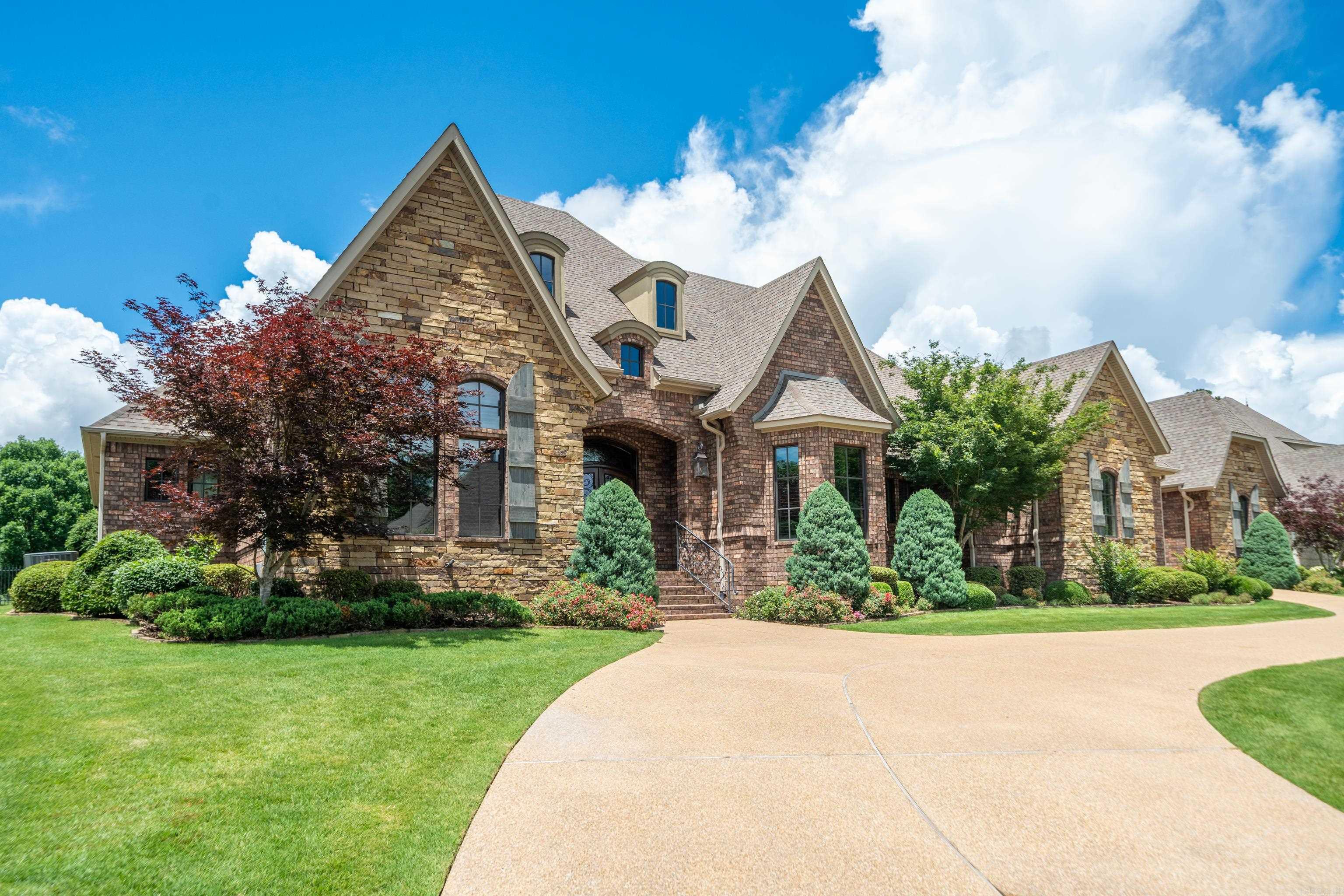 352 Arlington Park  Hot Springs, AR