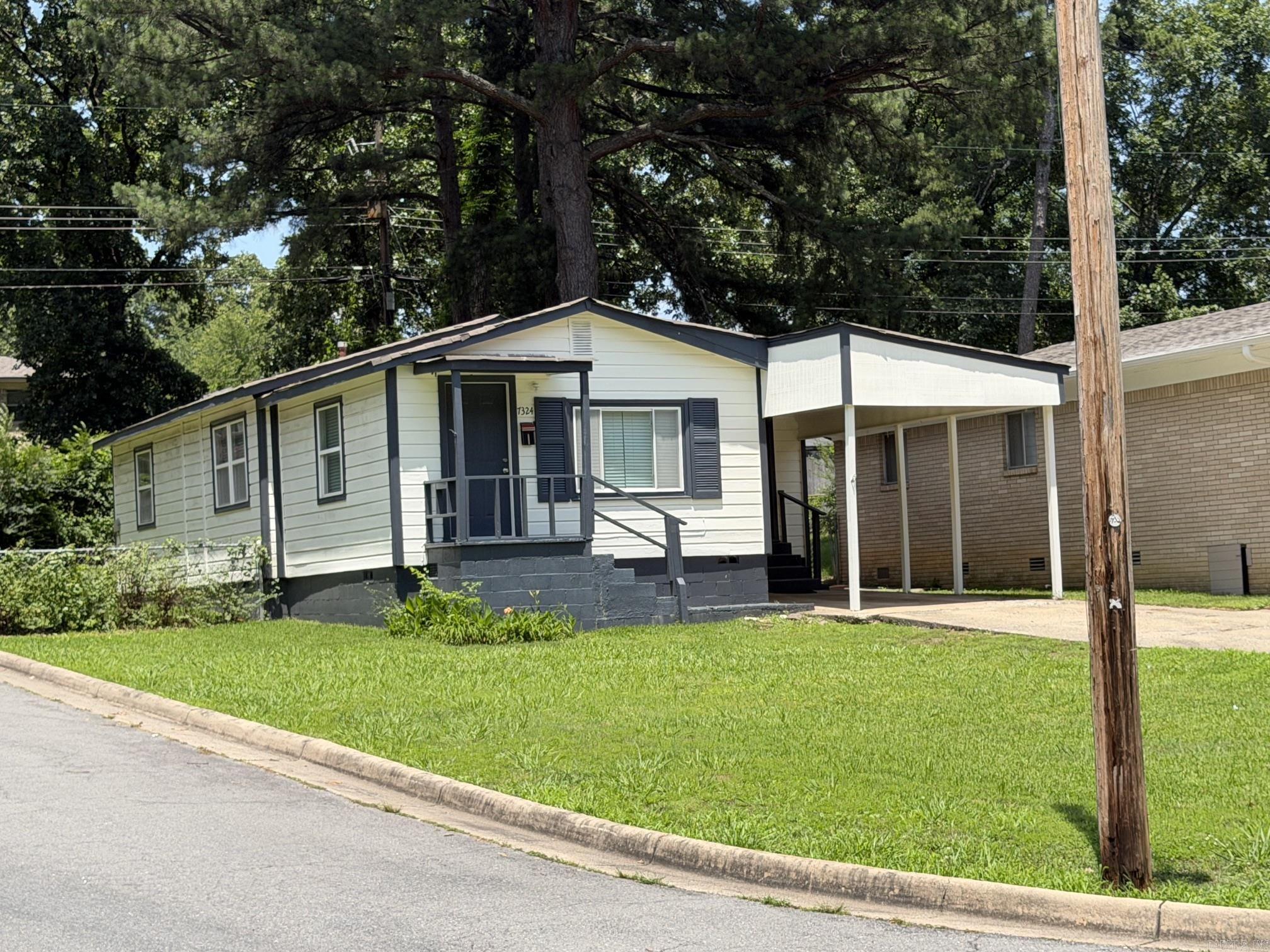7324 L  Little Rock, AR