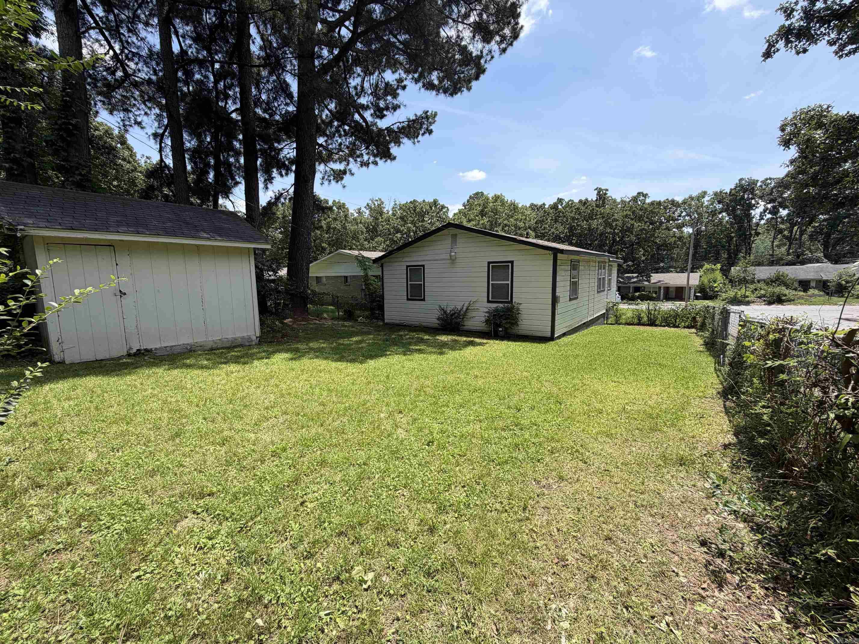 7324 L  Little Rock, AR