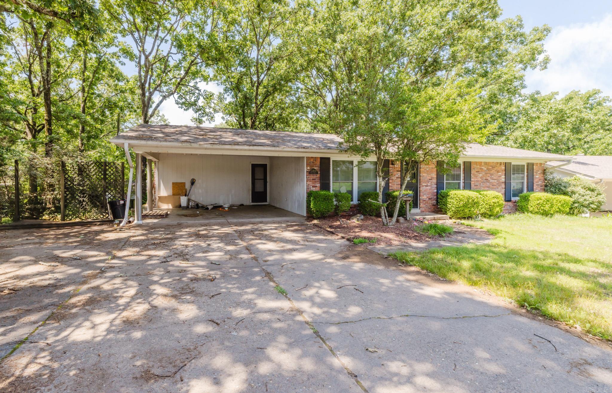 2204 Osage  North Little Rock, AR