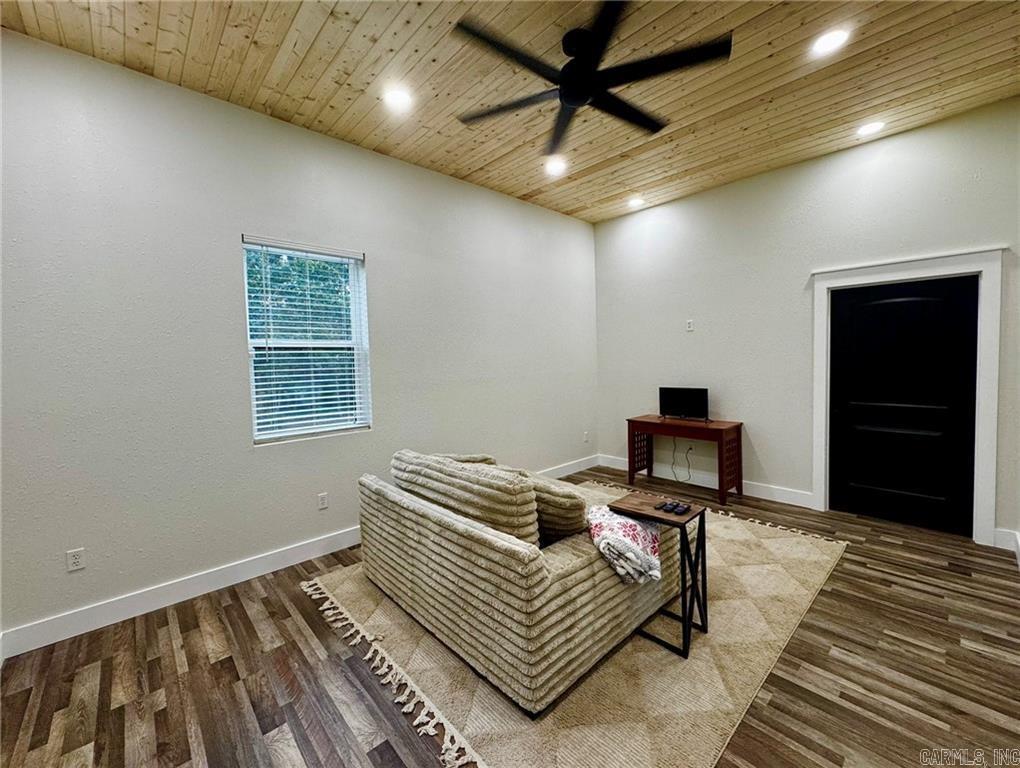 100 Odom Point Road  Bee Branch, AR