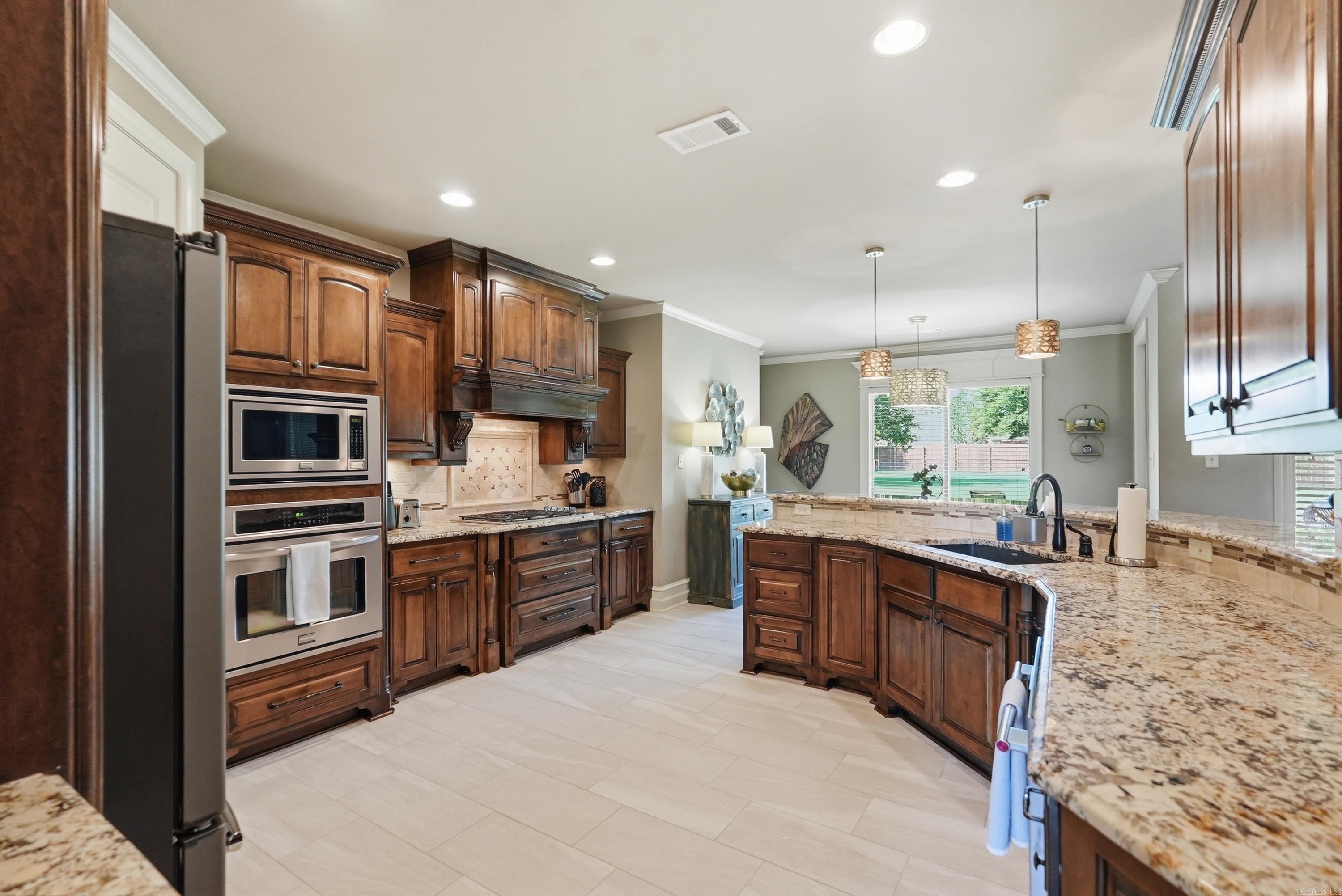 7015 Westshore  Benton, AR