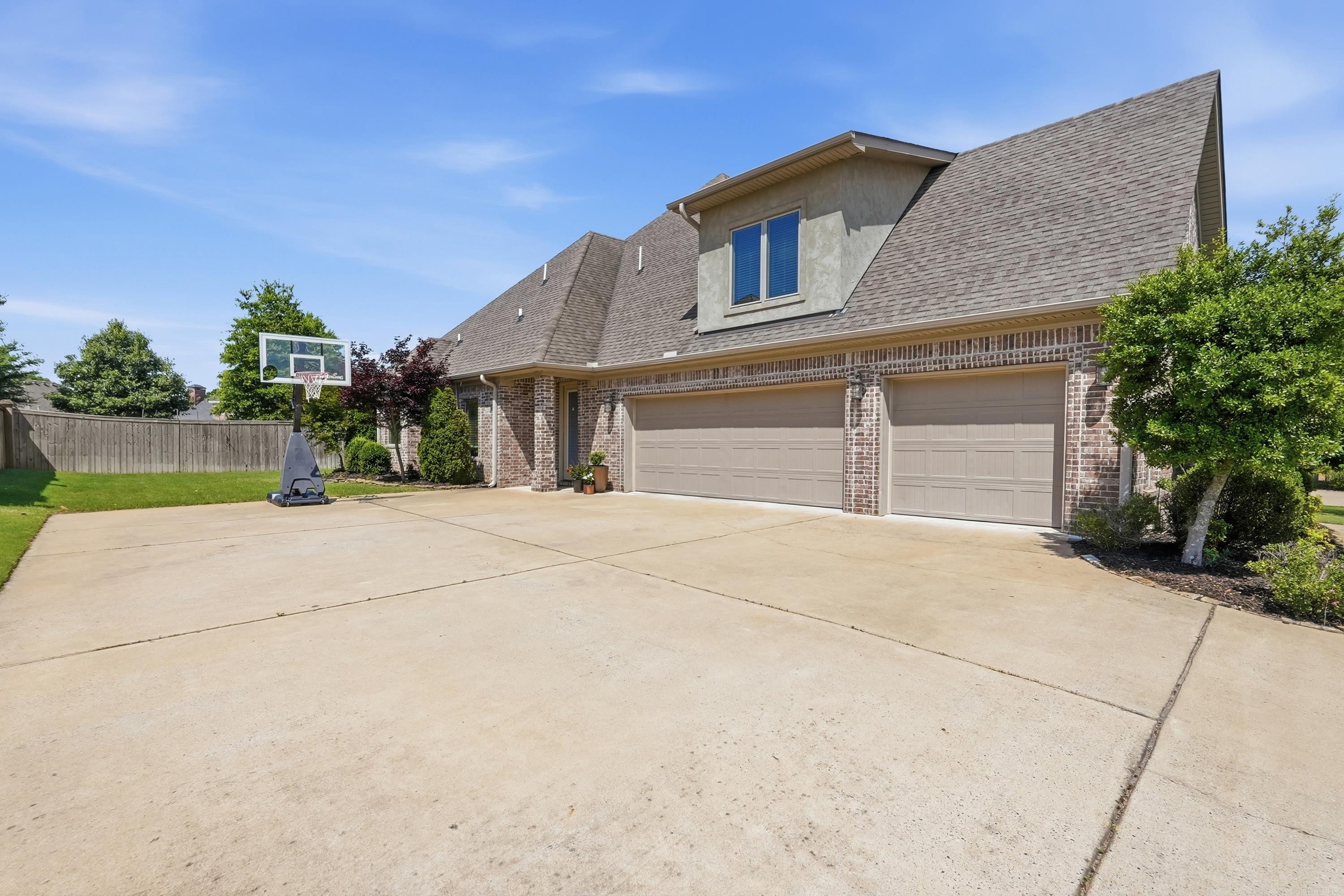 7015 Westshore  Benton, AR