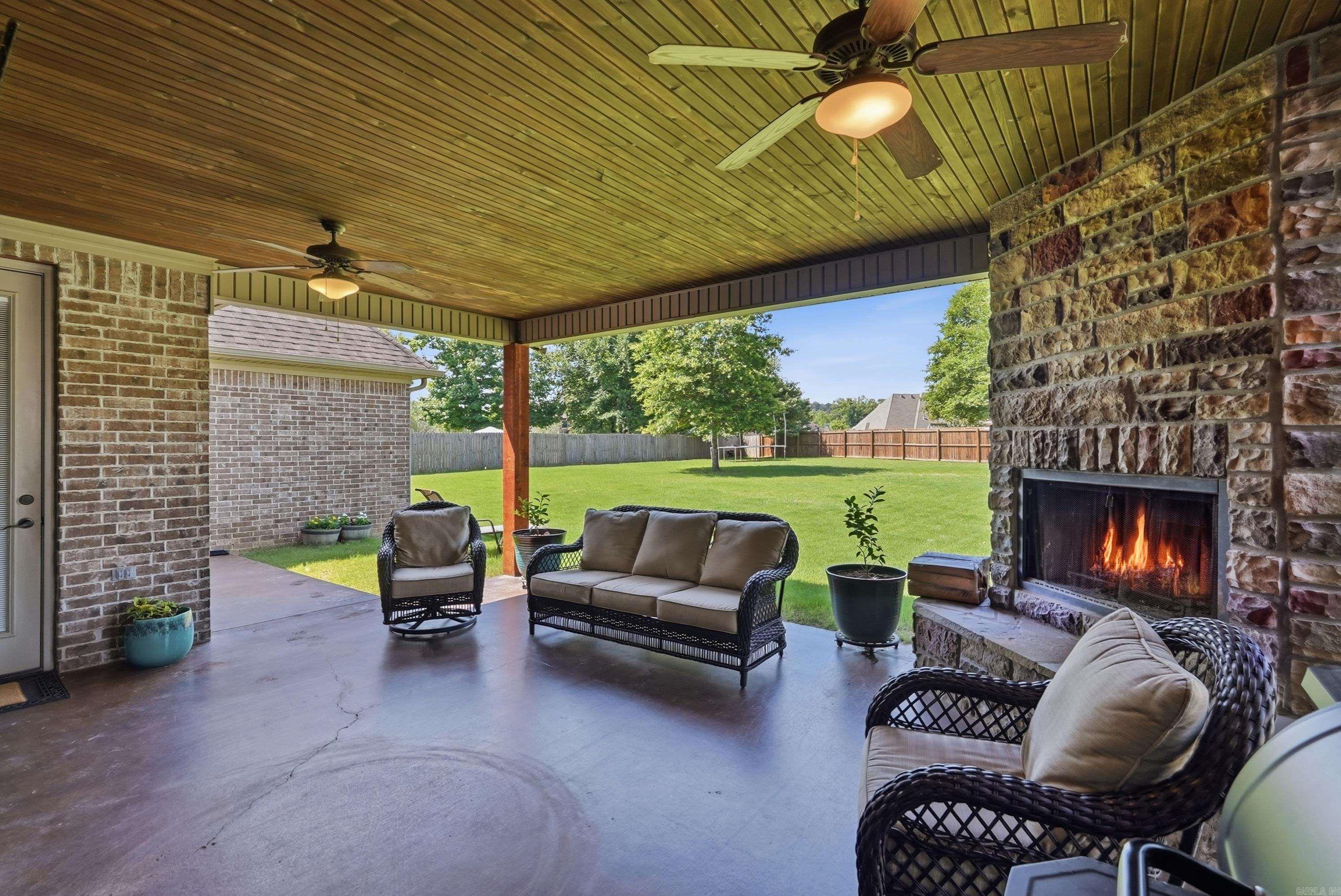 7015 Westshore  Benton, AR