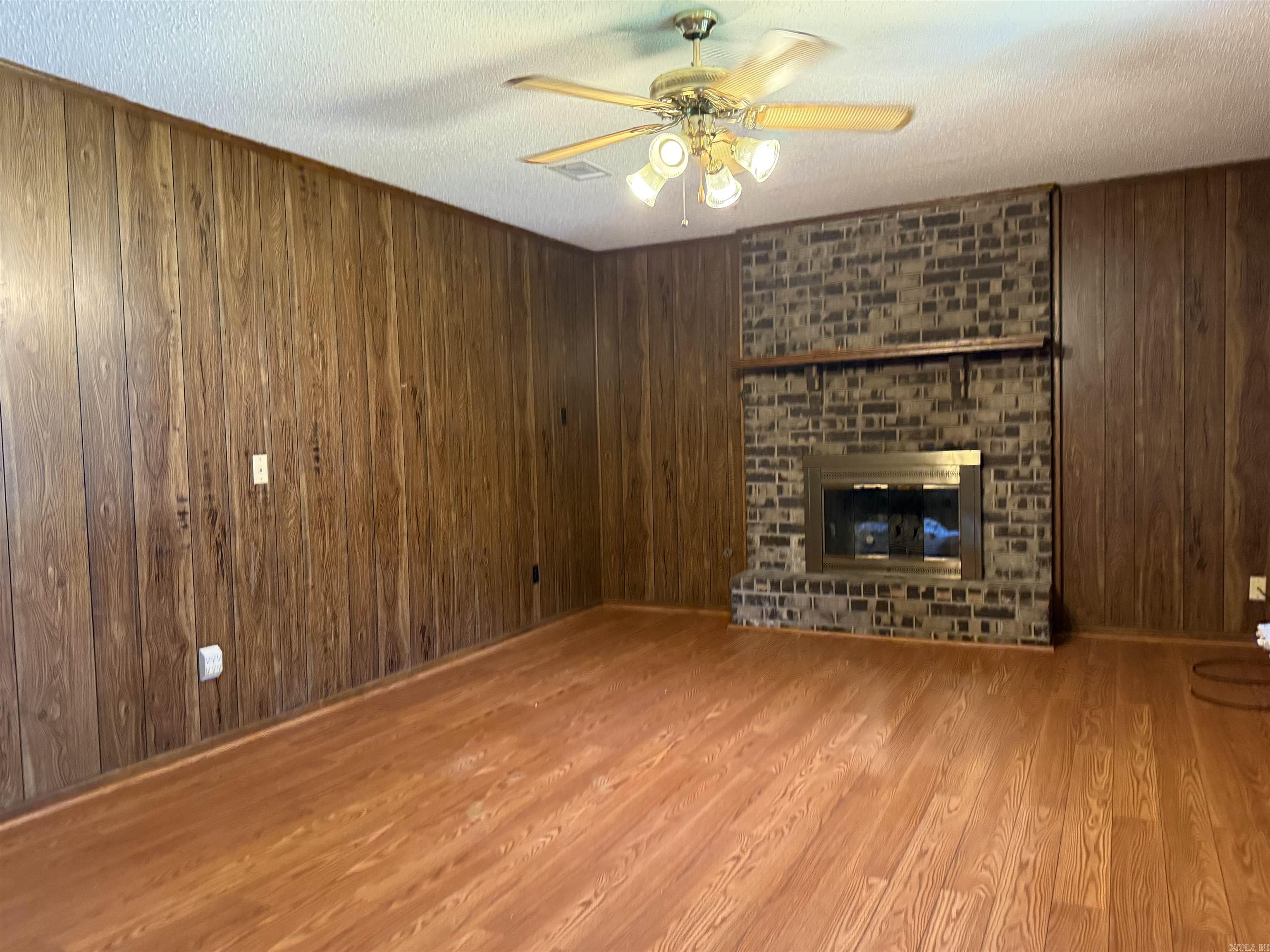 14106 Ridgewood  Little Rock, AR