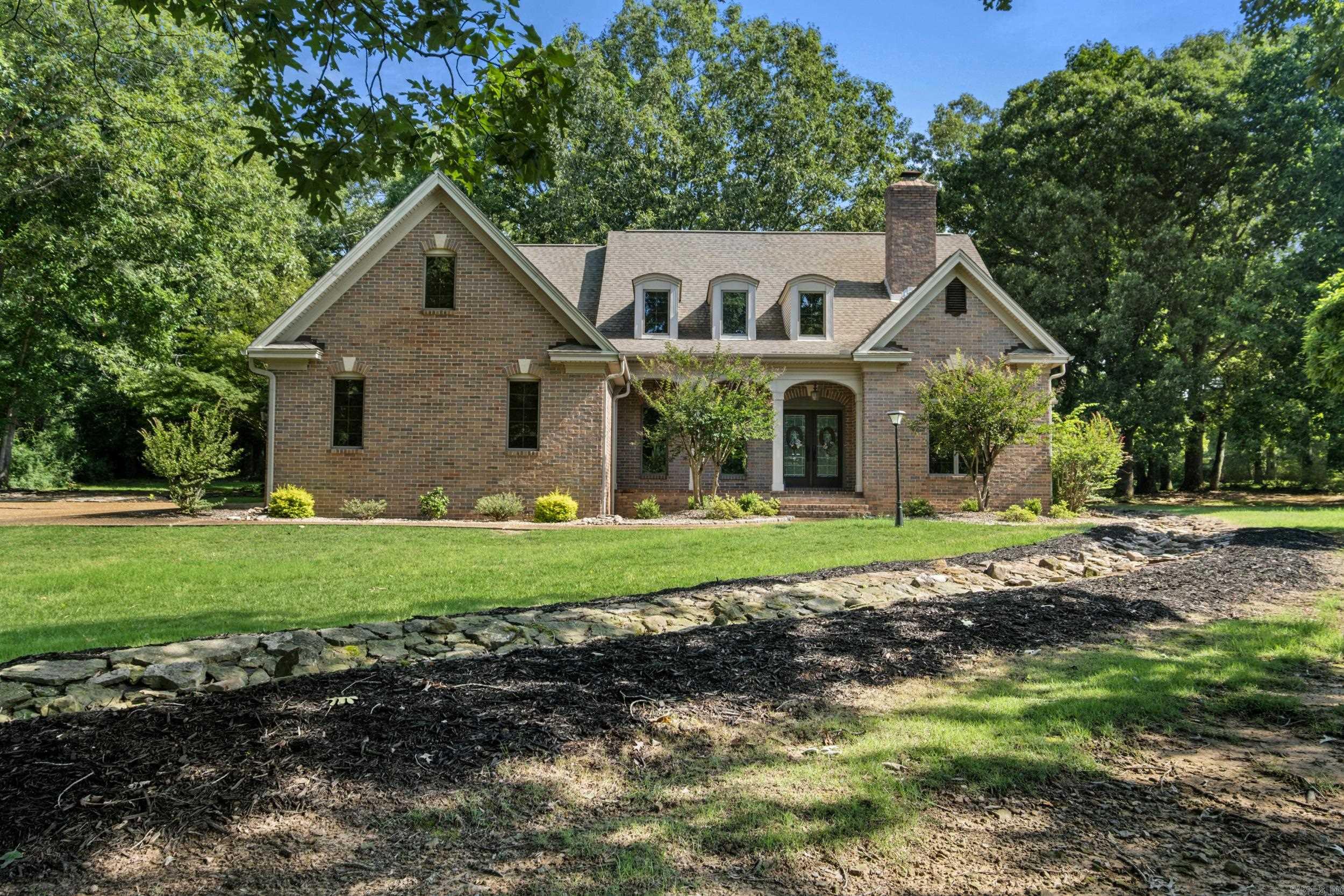 4 Robinwood Dr  Searcy, AR